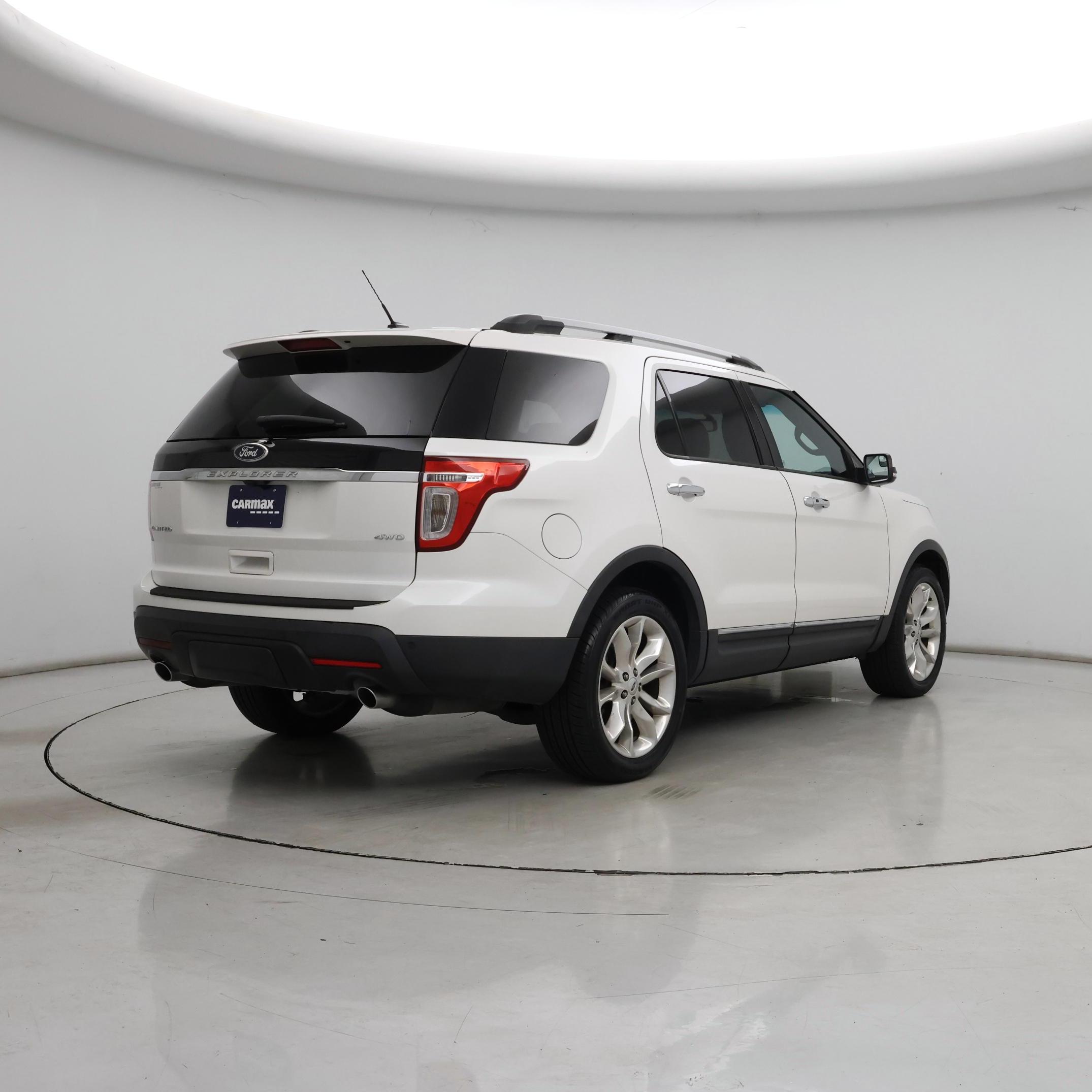 Thumbnail: 2014 Ford Explorer - 8