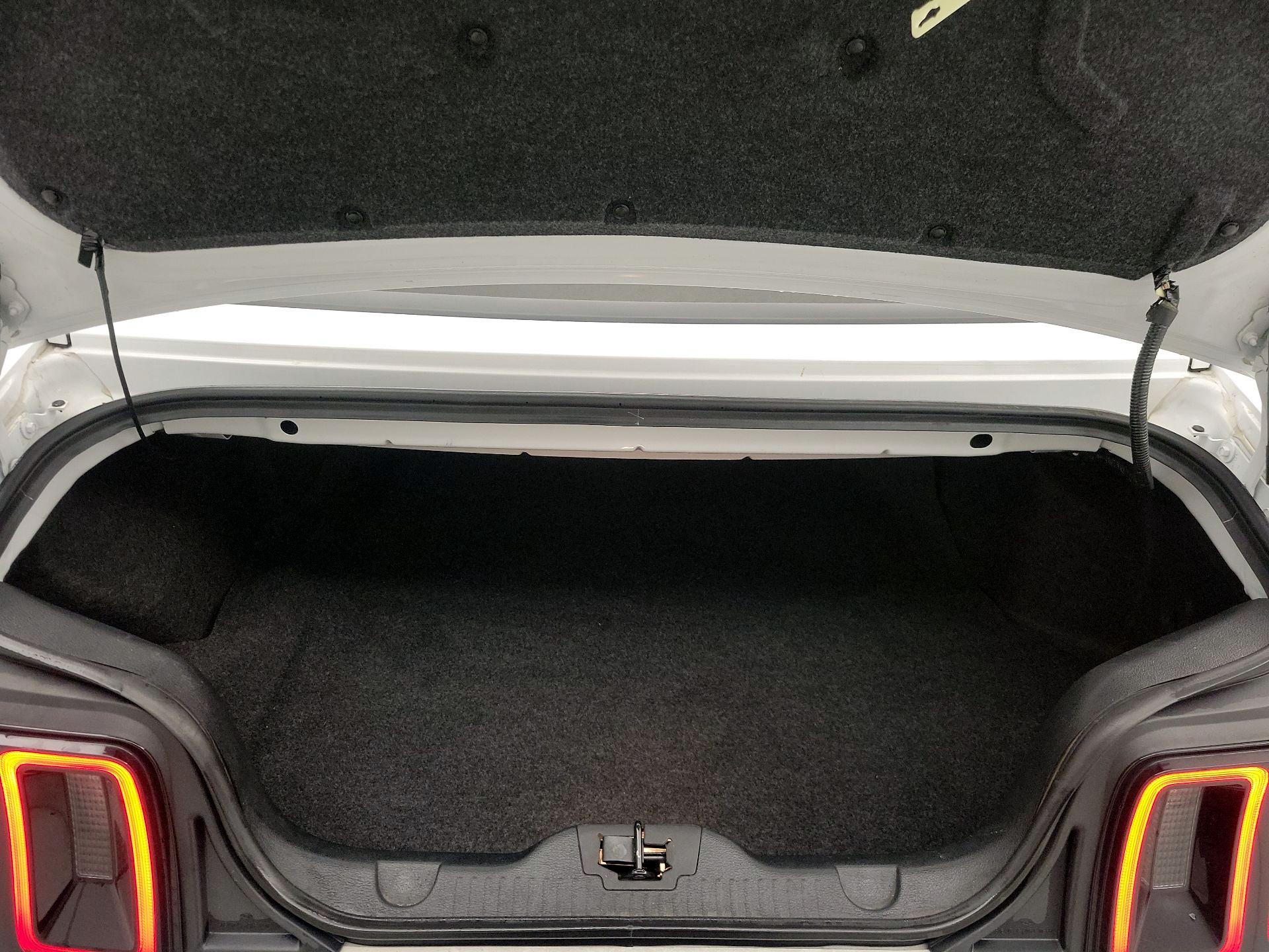 Thumbnail: 2014 Ford Mustang - 17