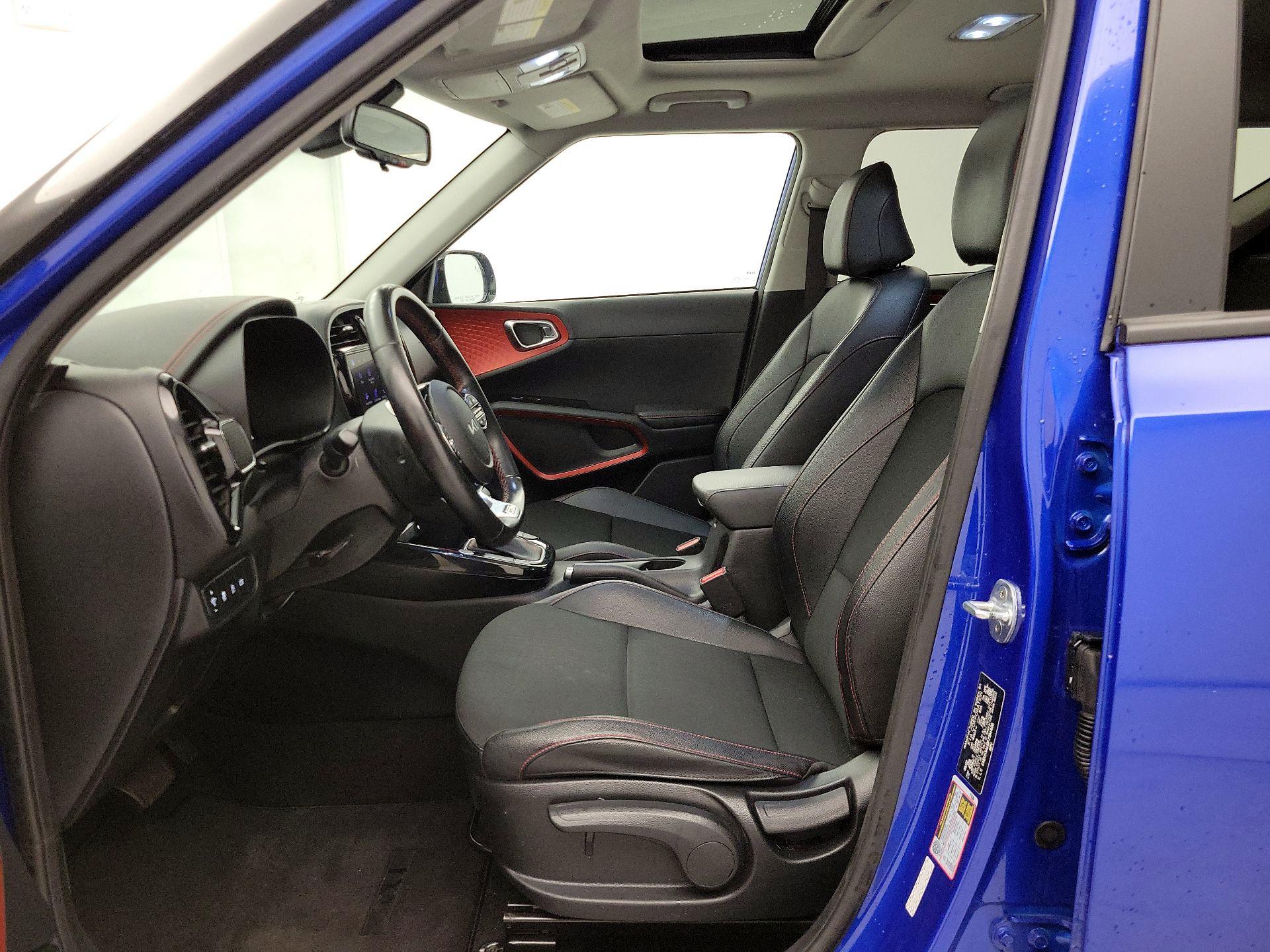 Thumbnail: 2023 Kia Soul - 11