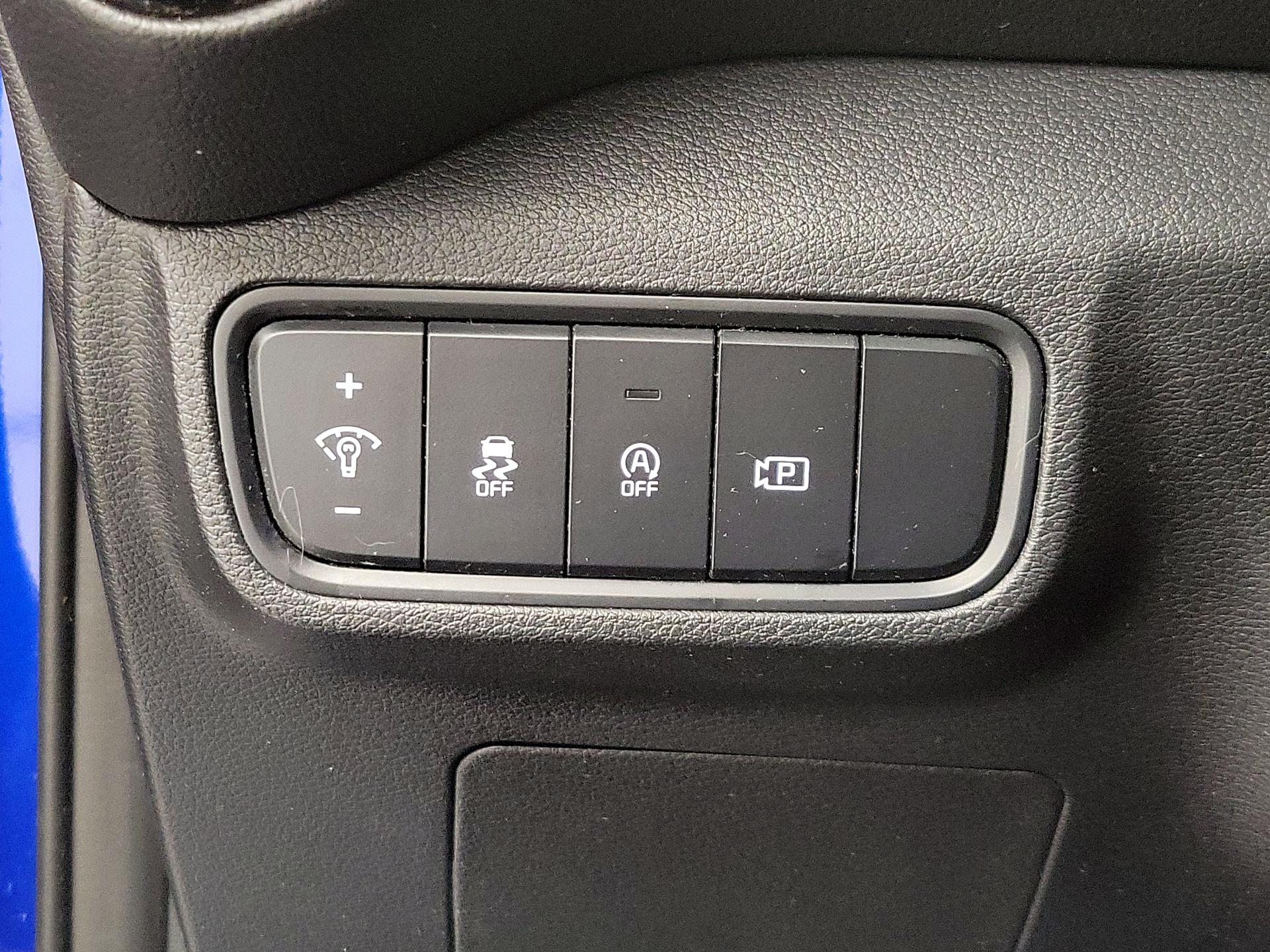 Thumbnail: 2023 Kia Soul - 13