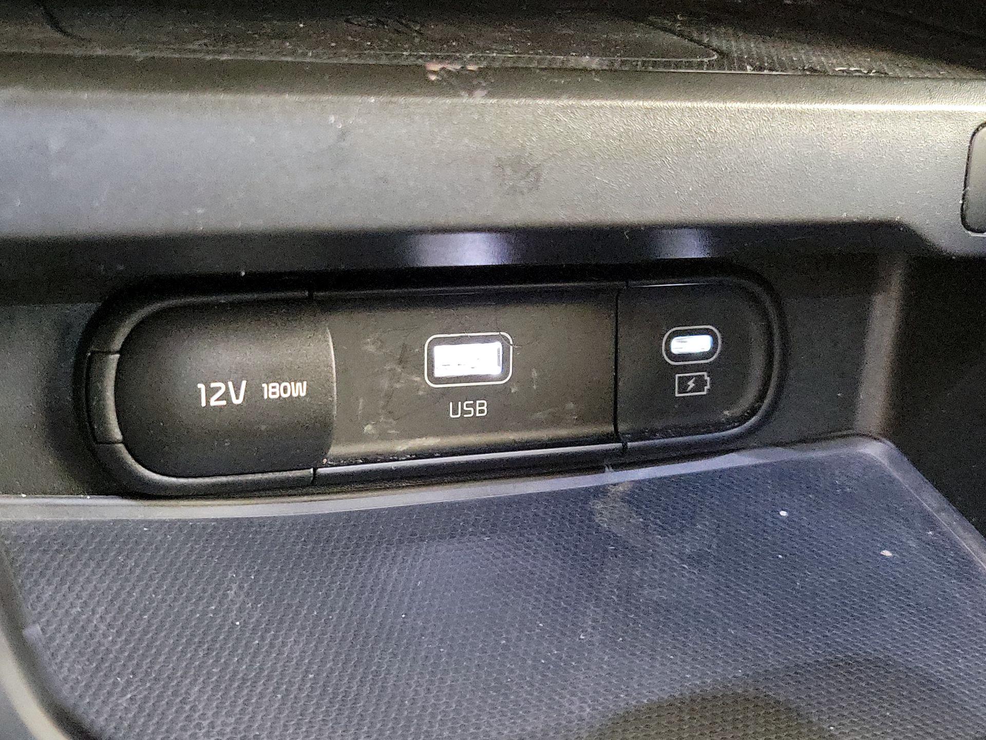 Thumbnail: 2023 Kia Soul - 19