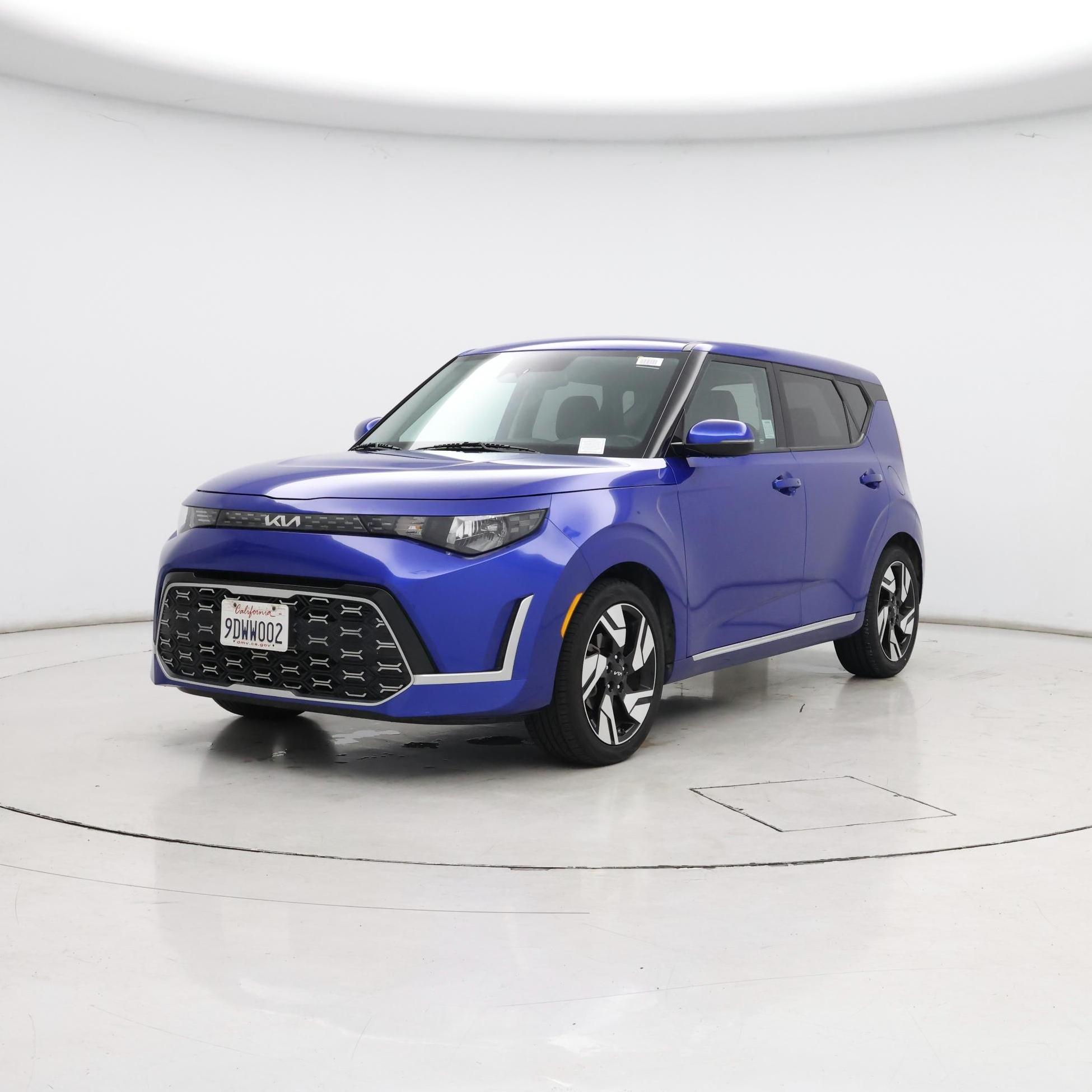 Thumbnail: 2023 Kia Soul - 4