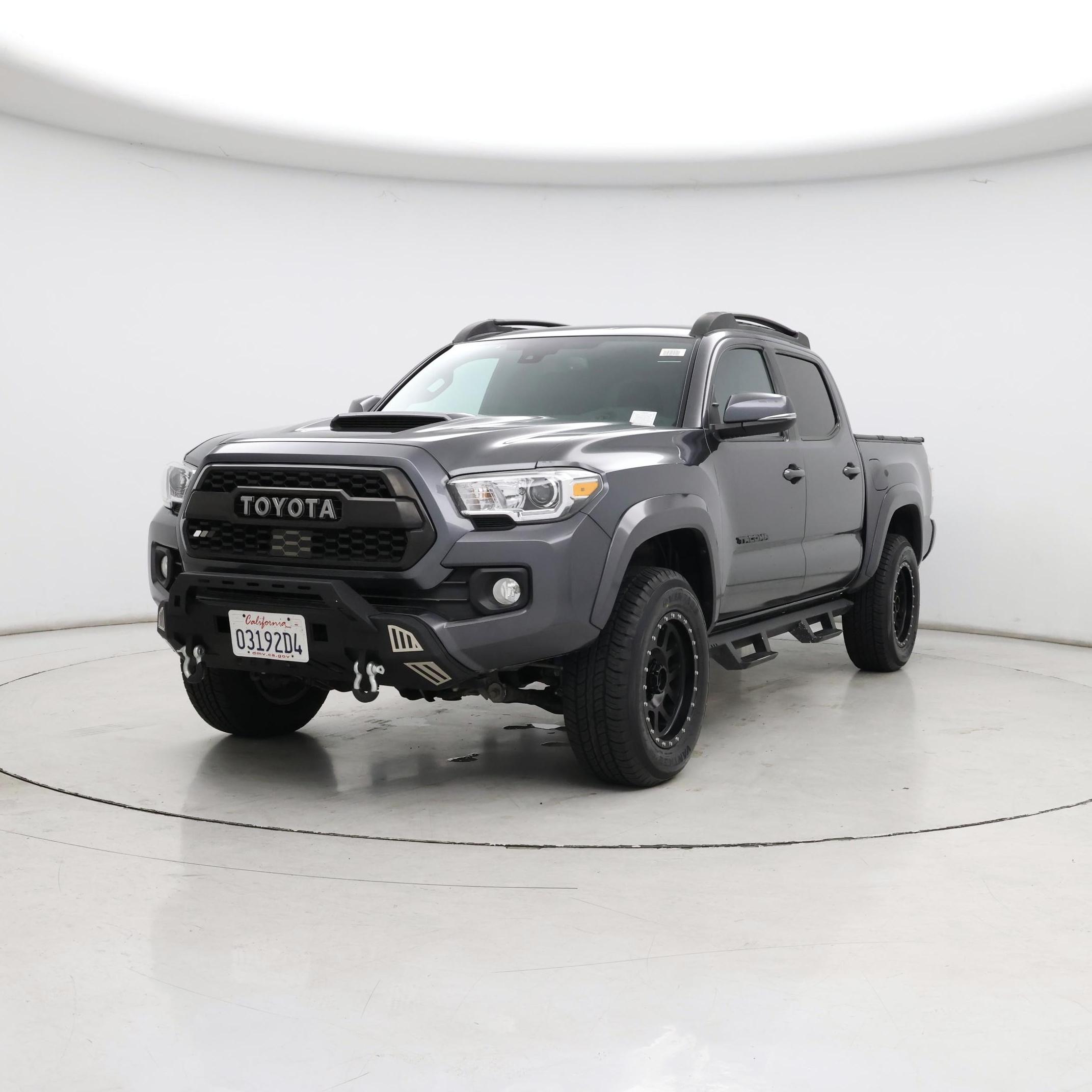 Thumbnail: 2022 Toyota Tacoma - 4