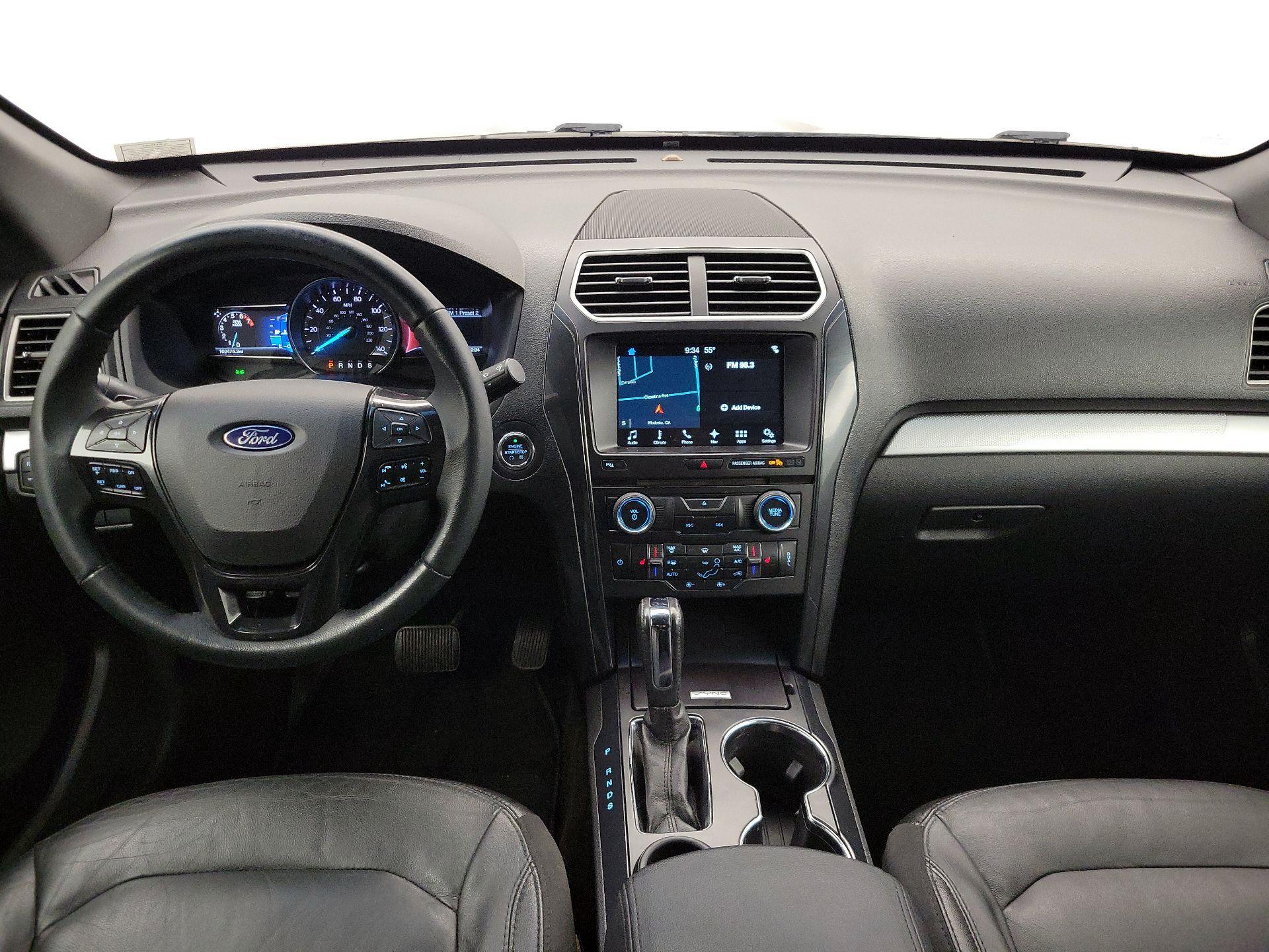 Thumbnail: 2017 Ford Explorer - 9