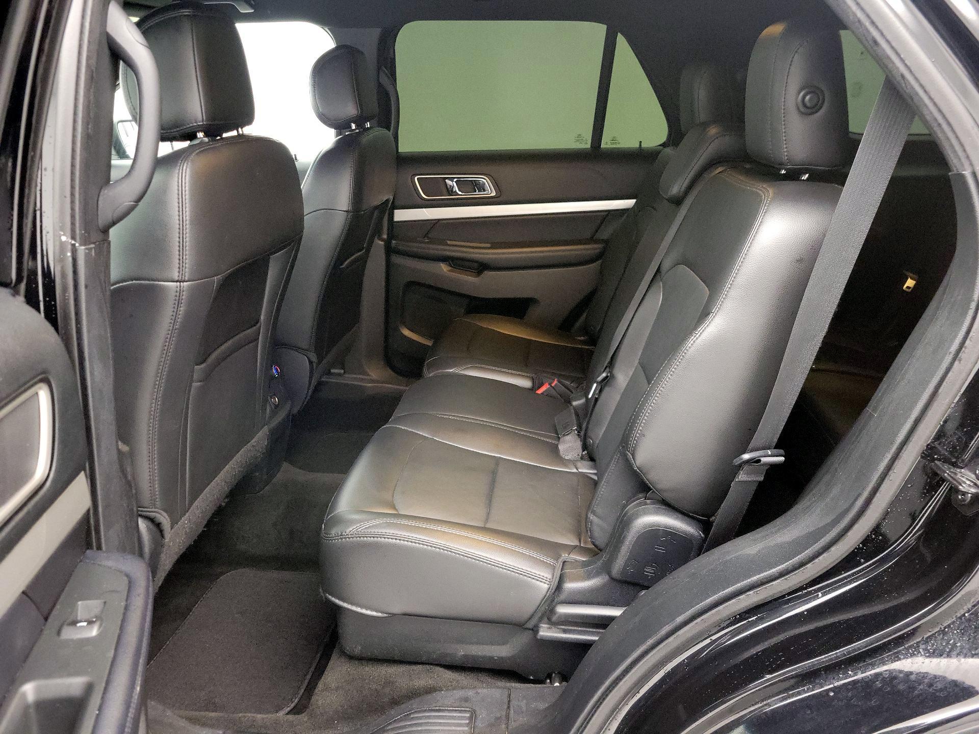 Thumbnail: 2017 Ford Explorer - 20