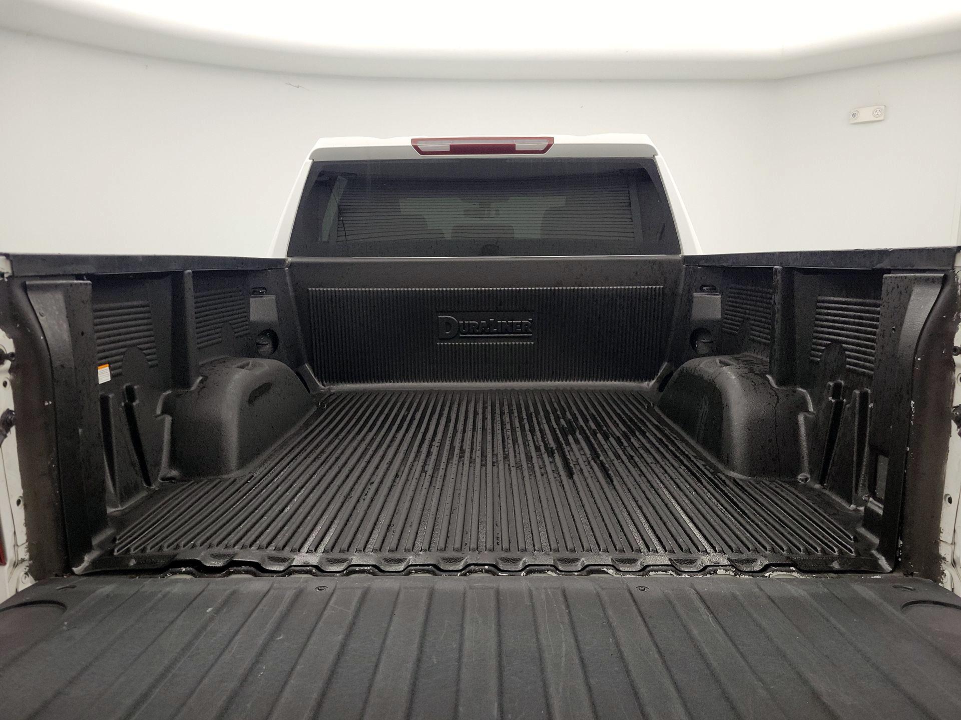 Thumbnail: 2020 Chevrolet Silverado 1500 - 20