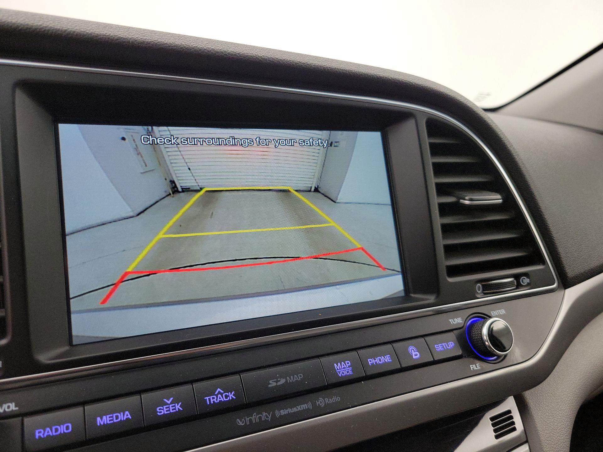 Thumbnail: 2017 Hyundai Elantra - 15