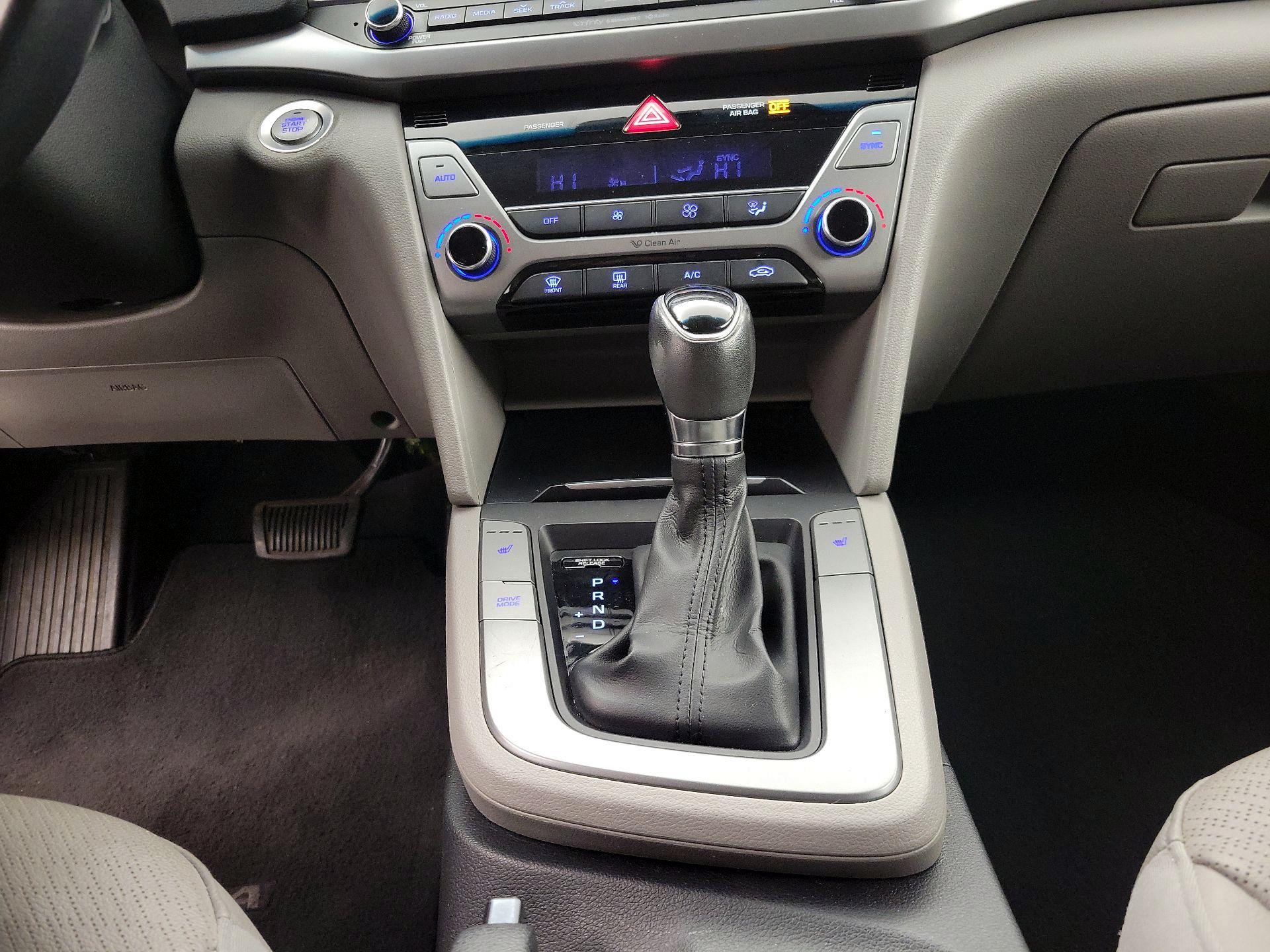 Thumbnail: 2017 Hyundai Elantra - 18