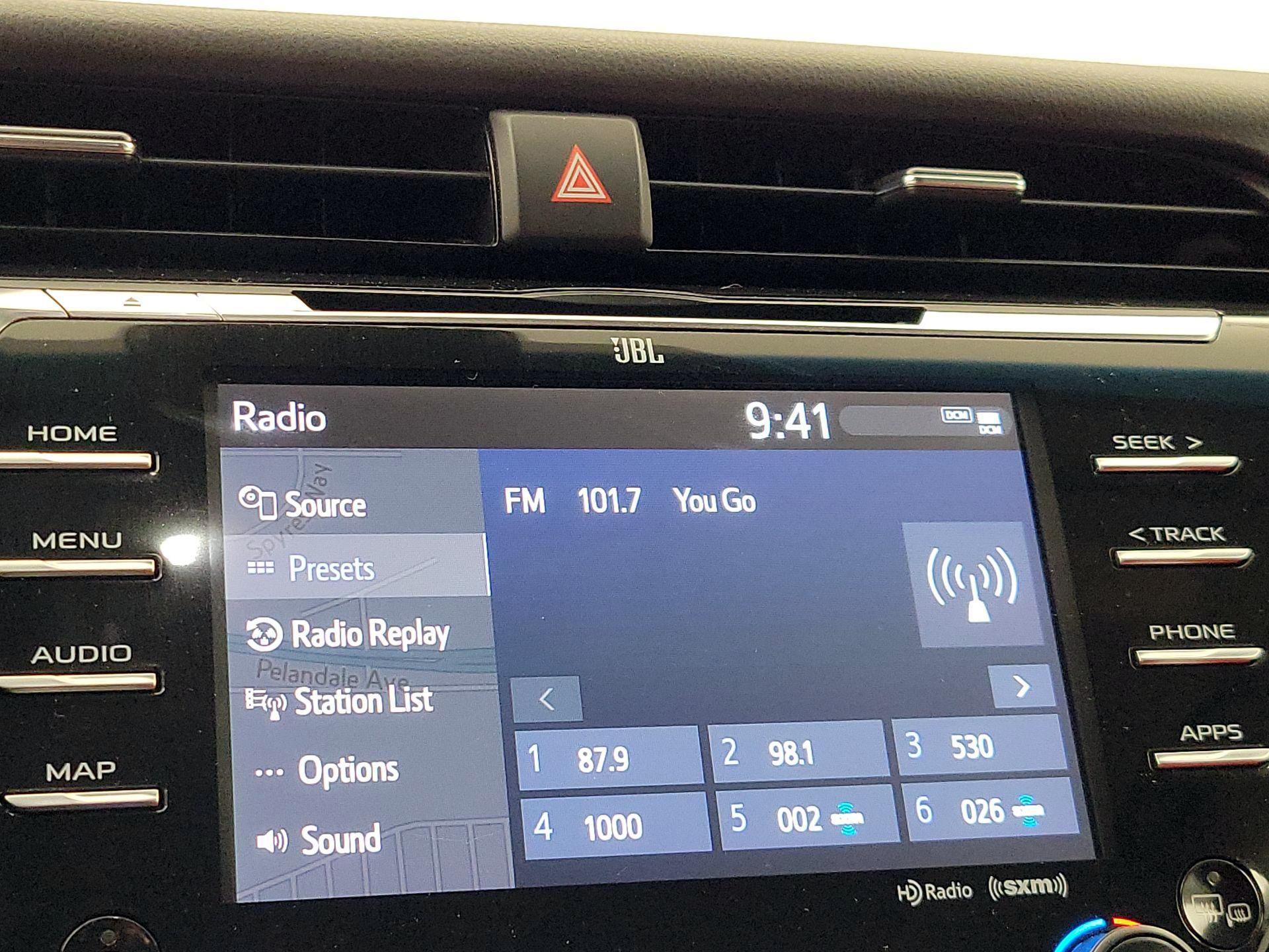 Thumbnail: 2020 Toyota Camry - 16