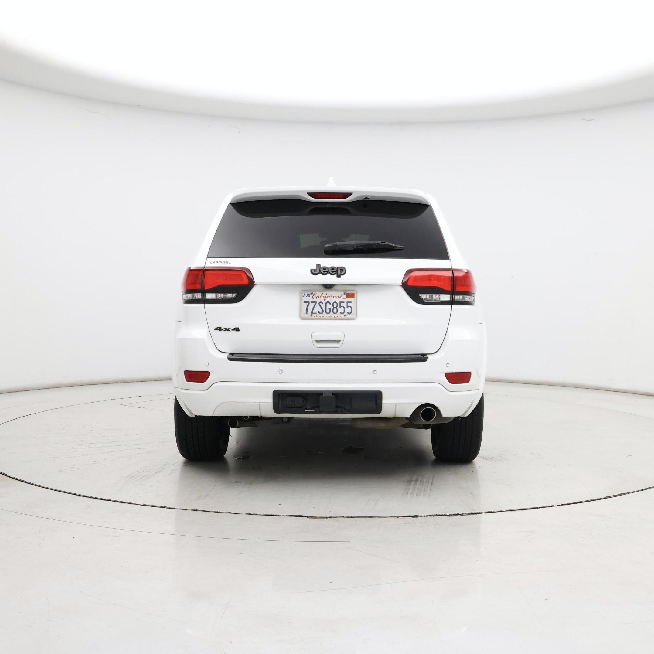 Thumbnail: 2017 Jeep Grand Cherokee - 6