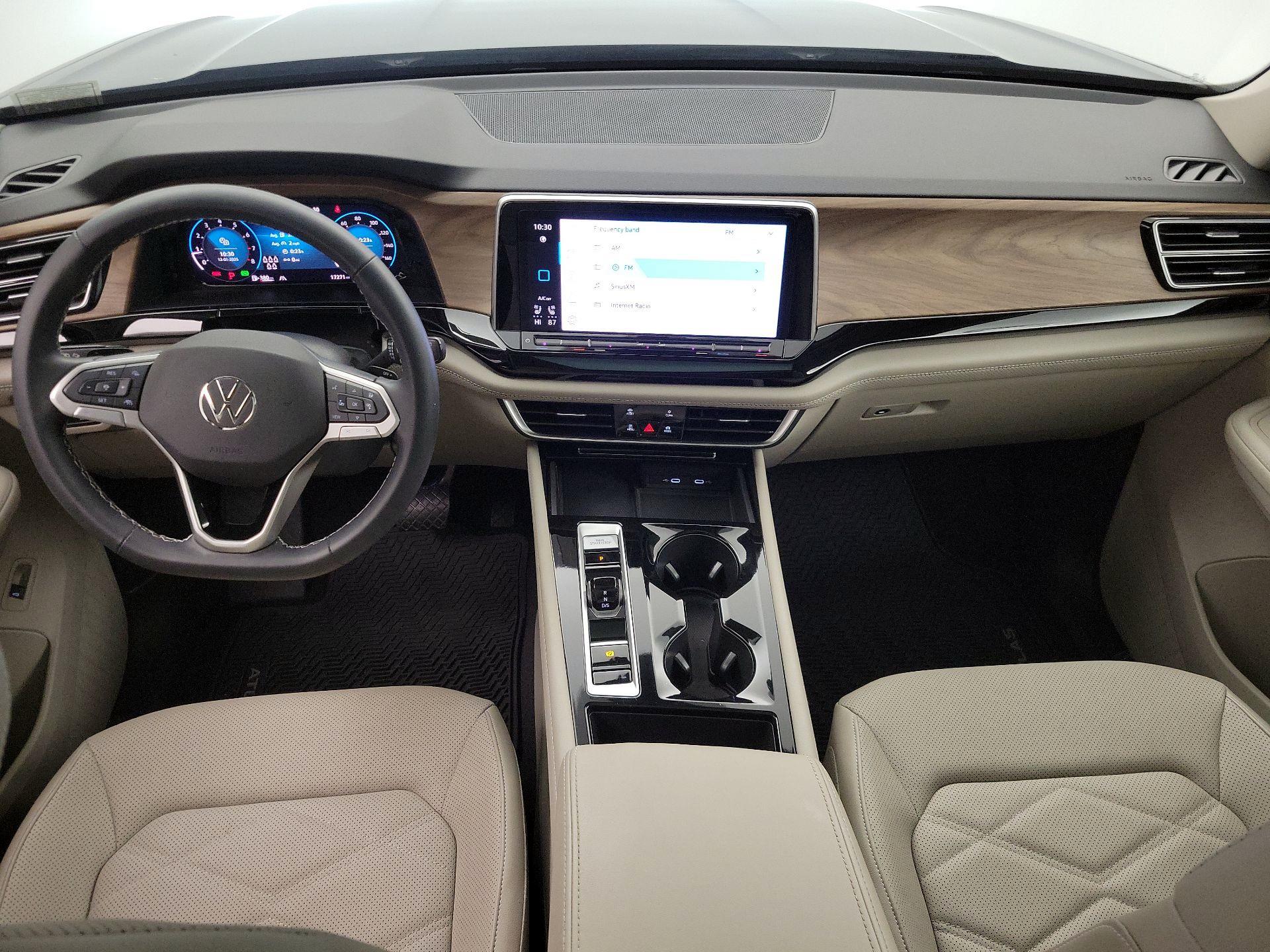 Thumbnail: 2024 Volkswagen Atlas - 9