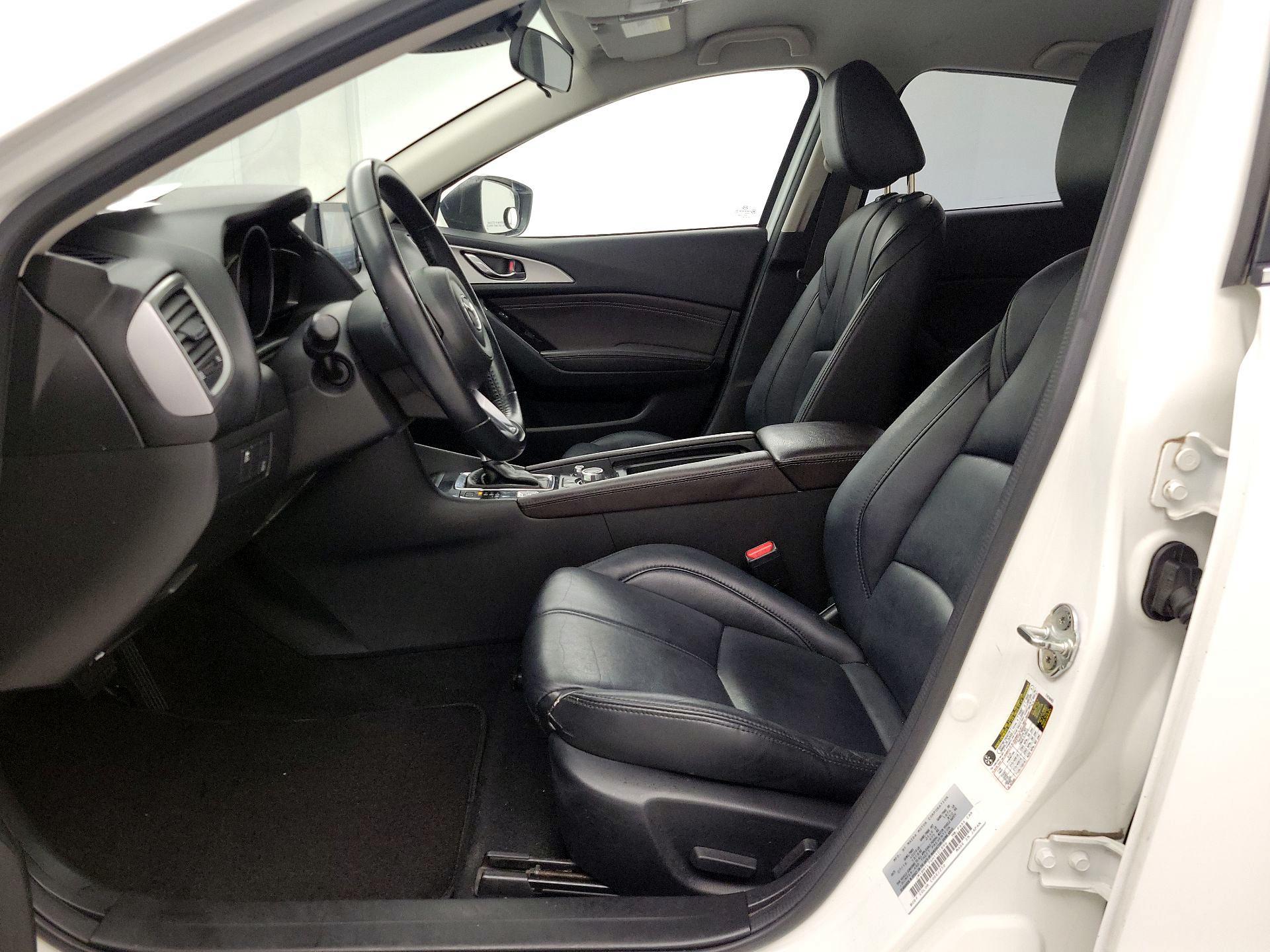 Thumbnail: 2017 Mazda Mazda3 - 11