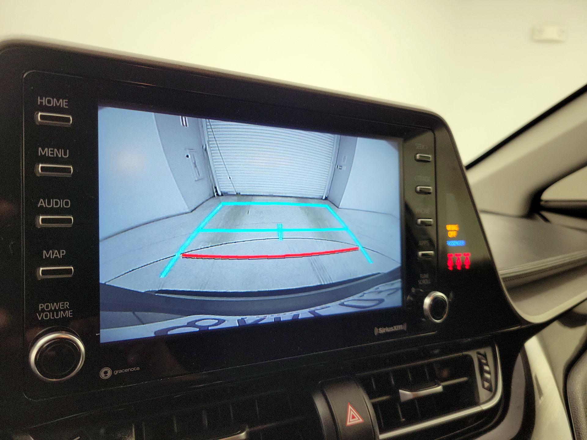 Thumbnail: 2021 Toyota C-HR - 14