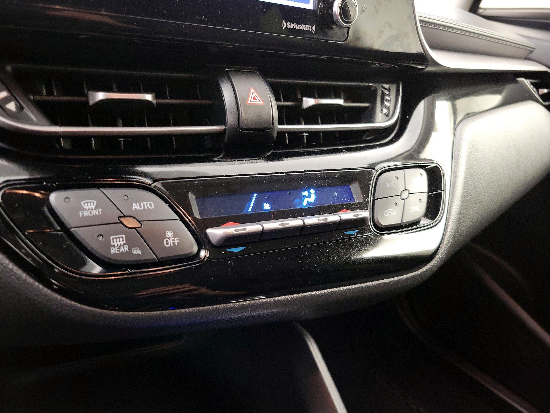 Thumbnail: 2021 Toyota C-HR - 16