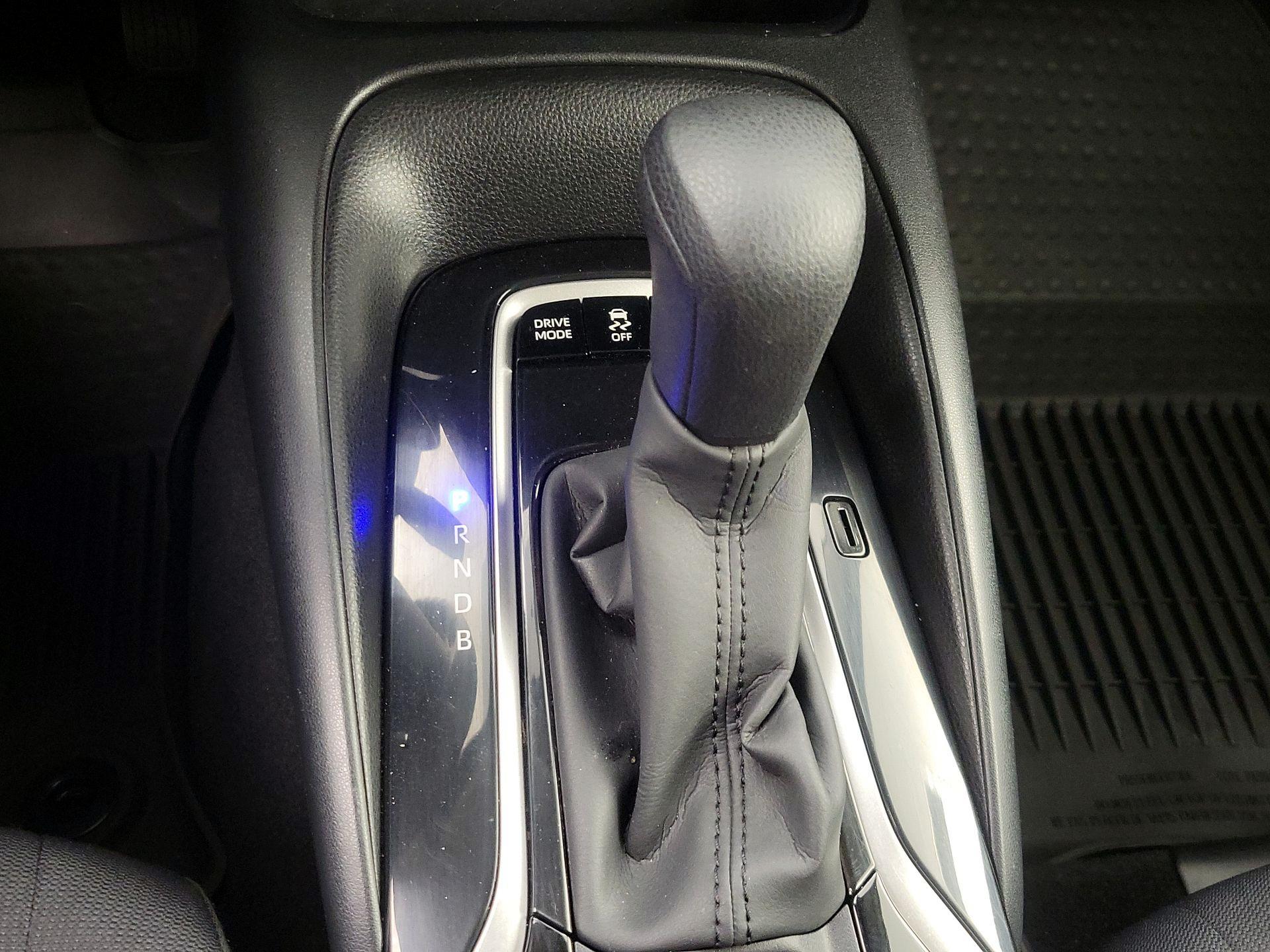 Thumbnail: 2022 Toyota Corolla - 17