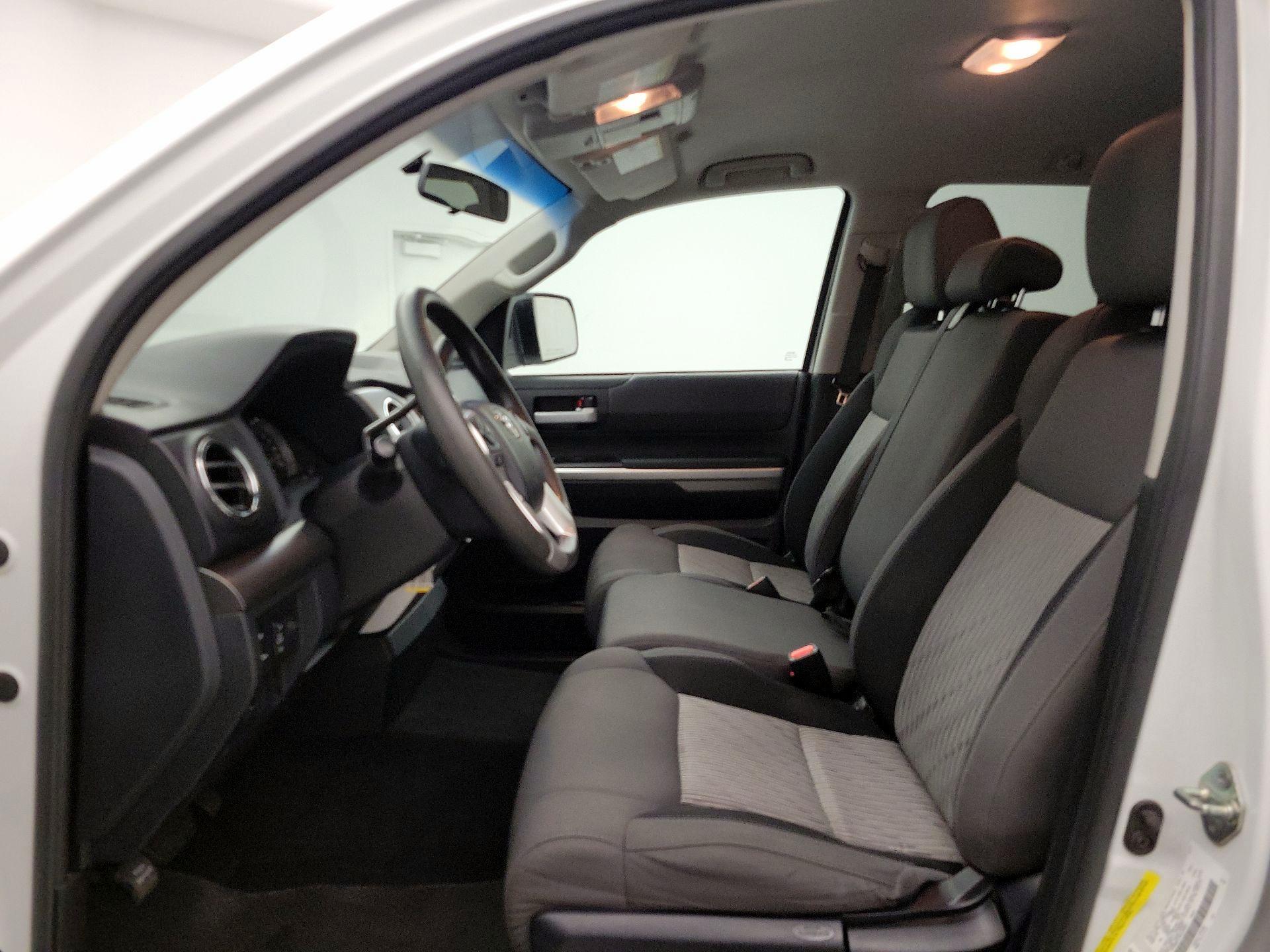 Thumbnail: 2017 Toyota Tundra - 11