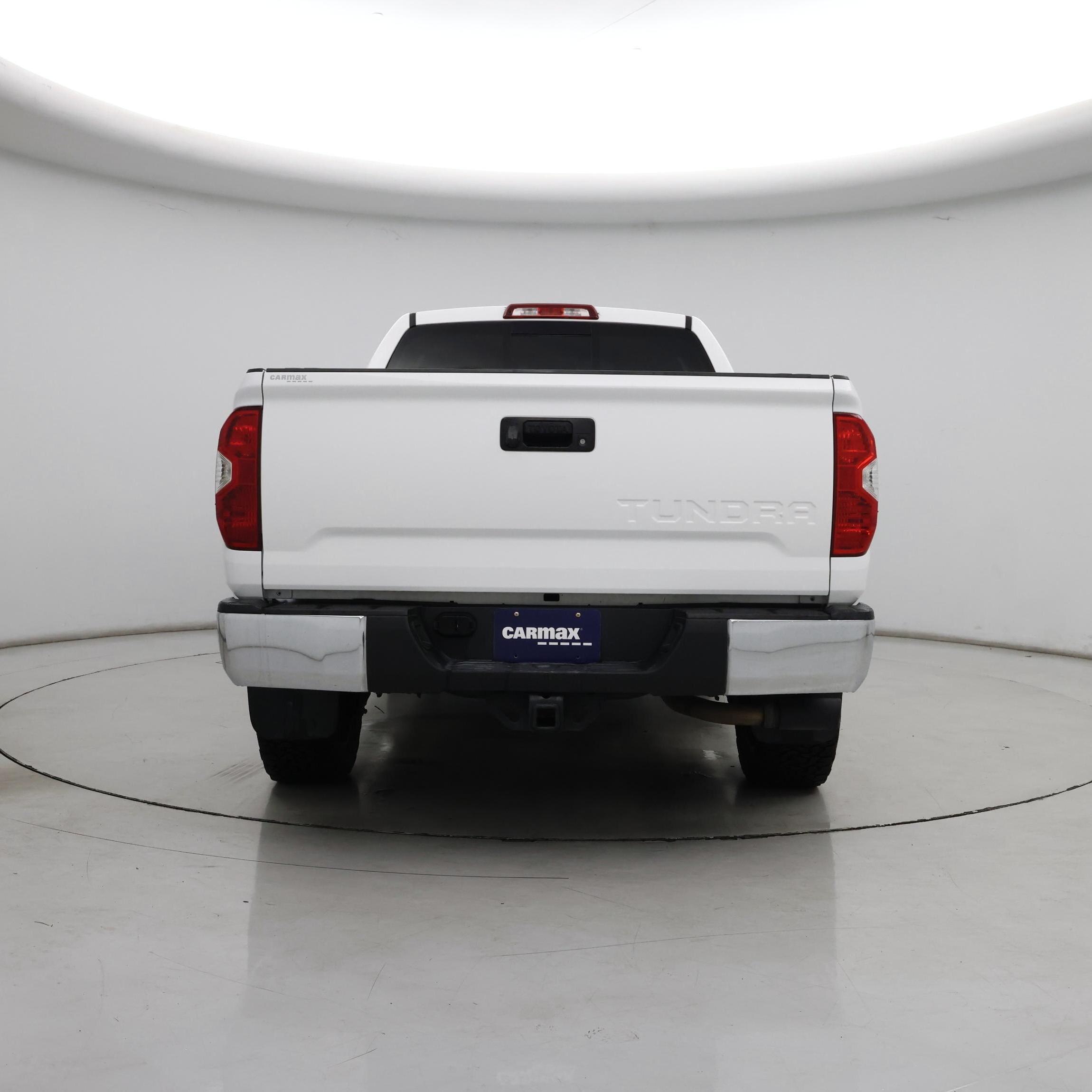 Thumbnail: 2017 Toyota Tundra - 6