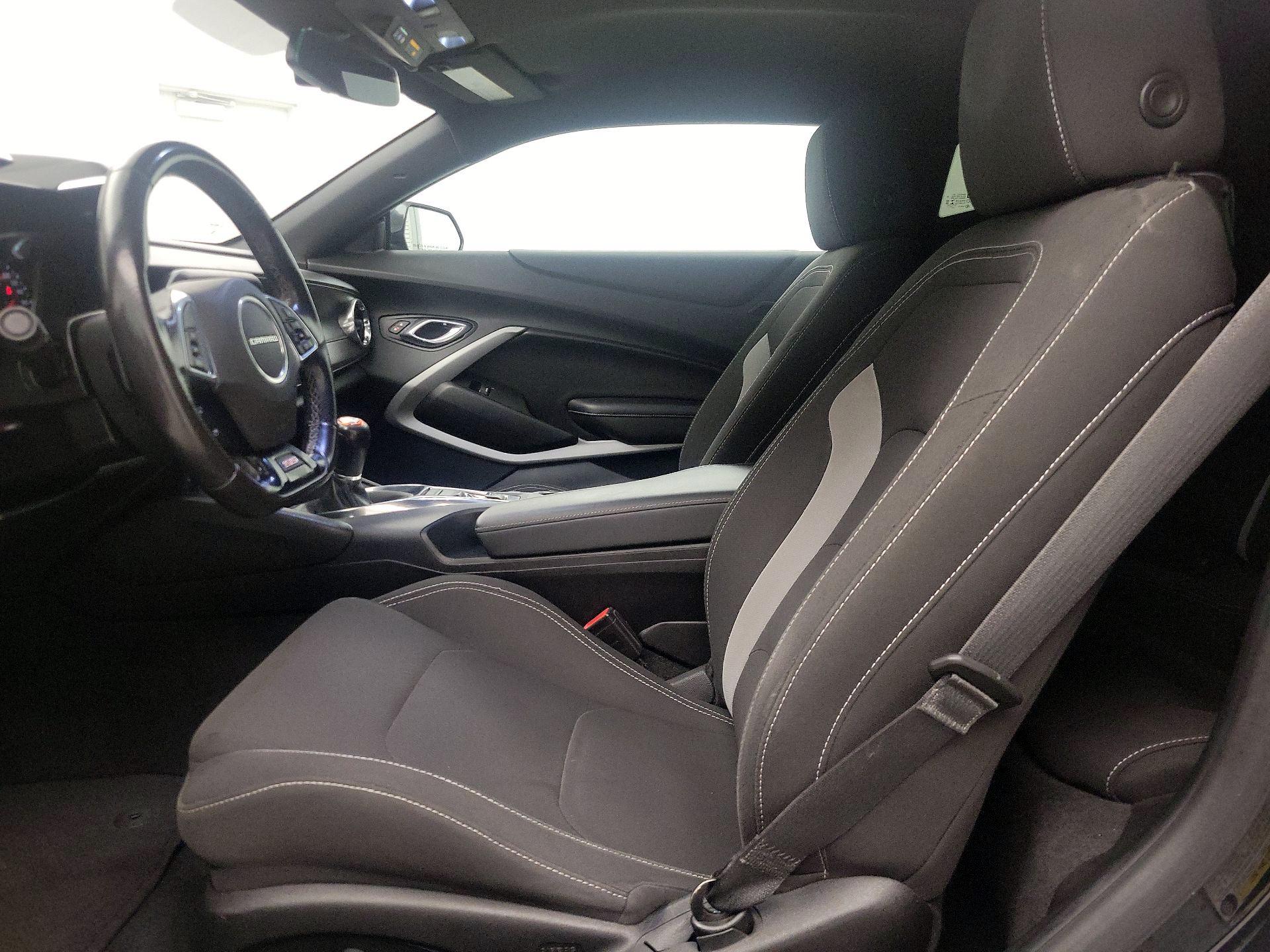 Thumbnail: 2019 Chevrolet Camaro - 11