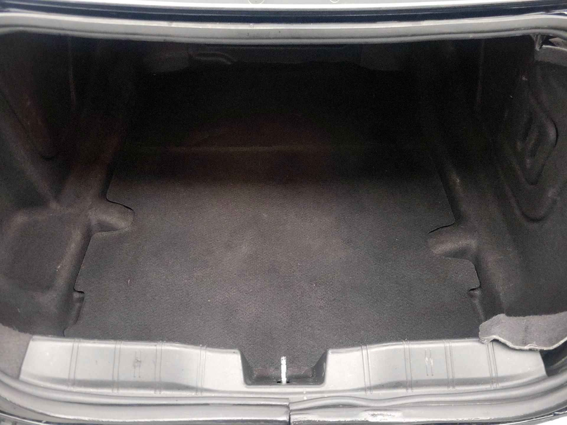 Thumbnail: 2019 Chevrolet Camaro - 19