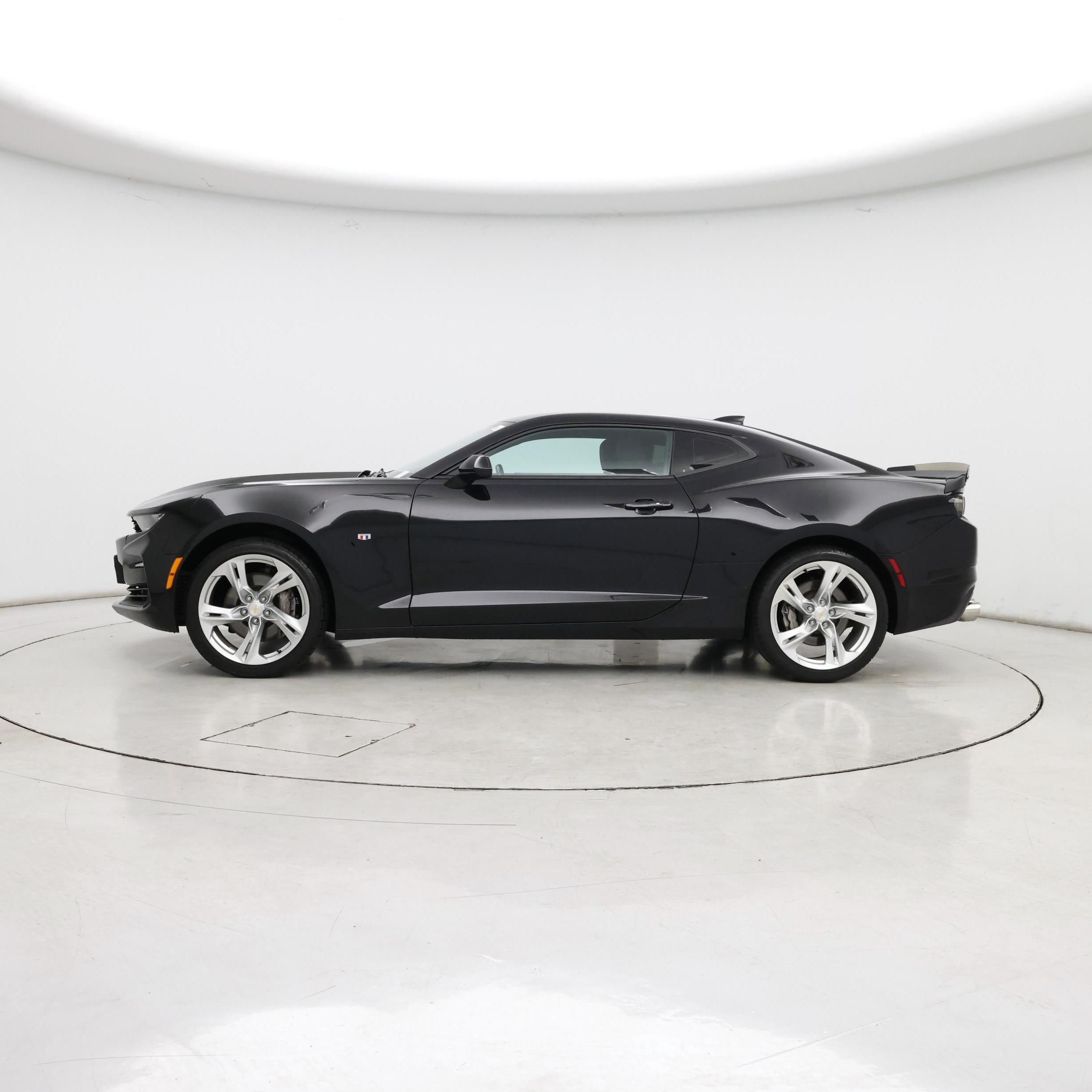 Thumbnail: 2019 Chevrolet Camaro - 3