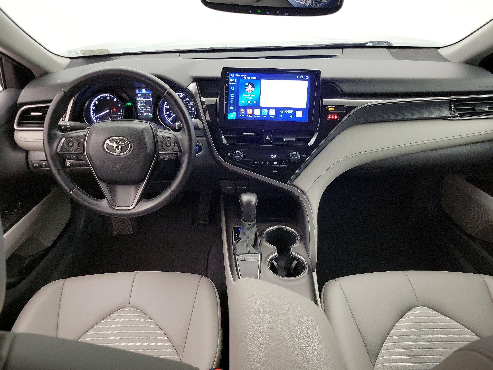 Thumbnail: 2022 Toyota Camry - 9