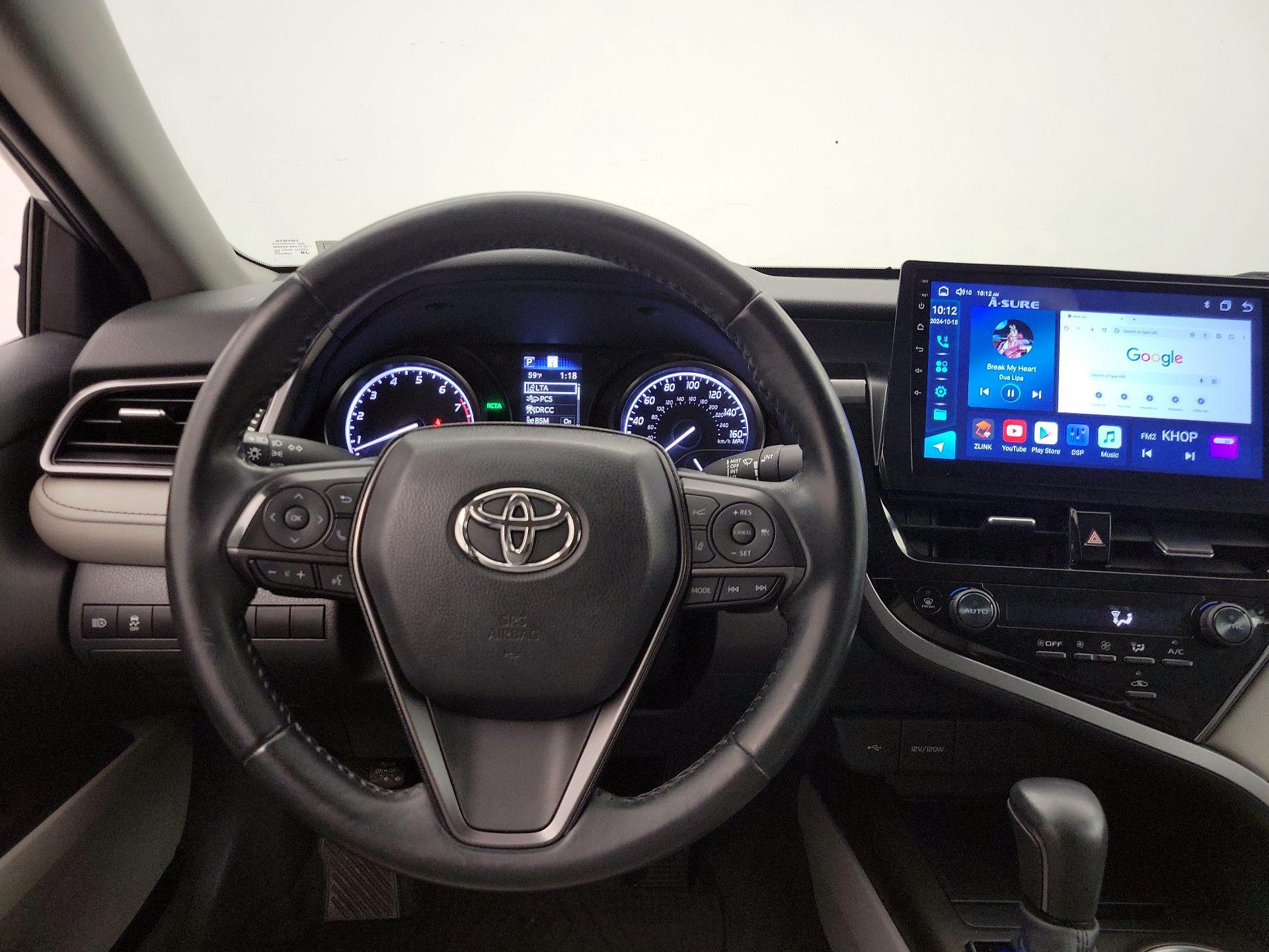 Thumbnail: 2022 Toyota Camry - 10