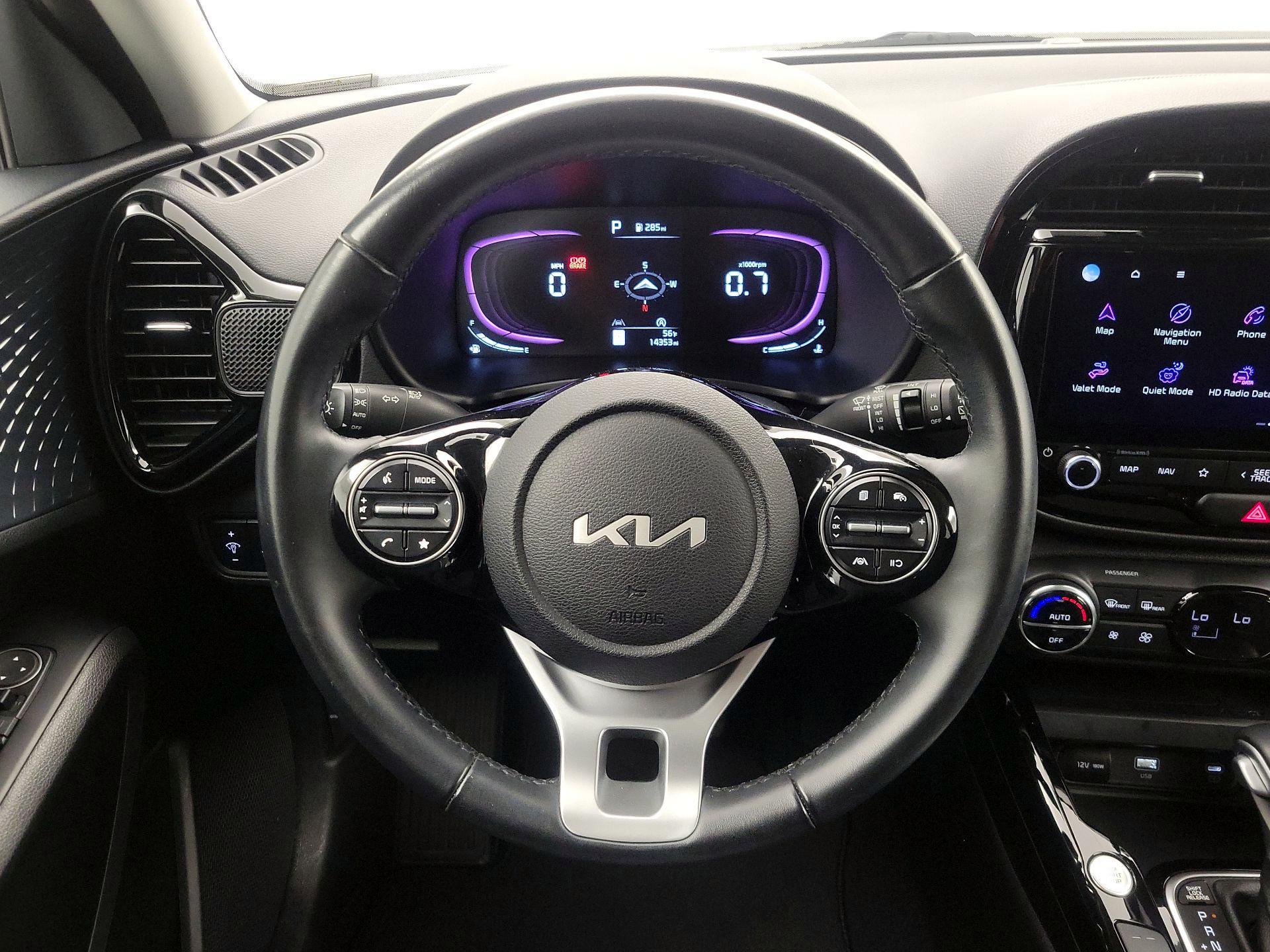 Thumbnail: 2023 Kia Soul - 10