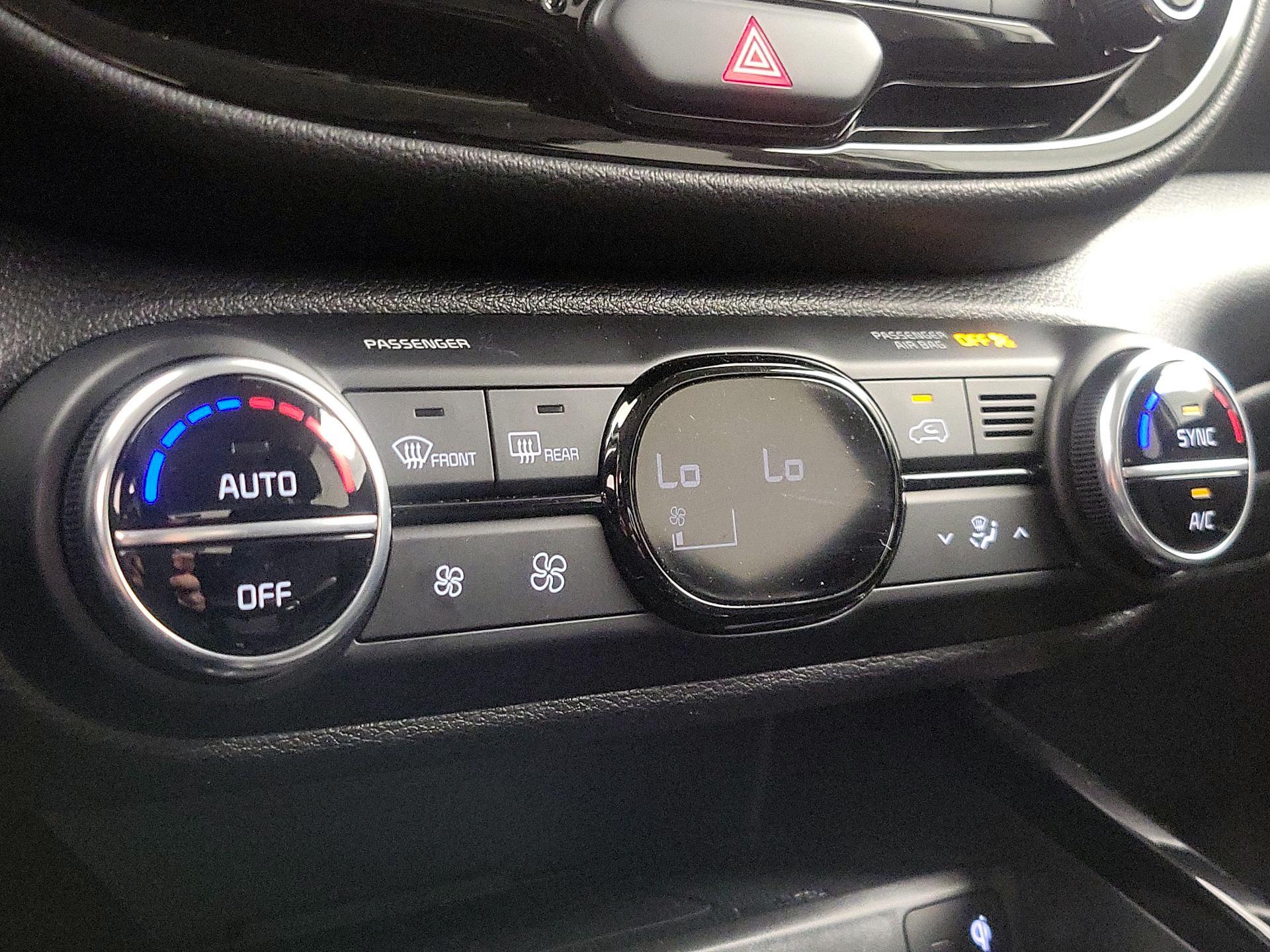 Thumbnail: 2023 Kia Soul - 17