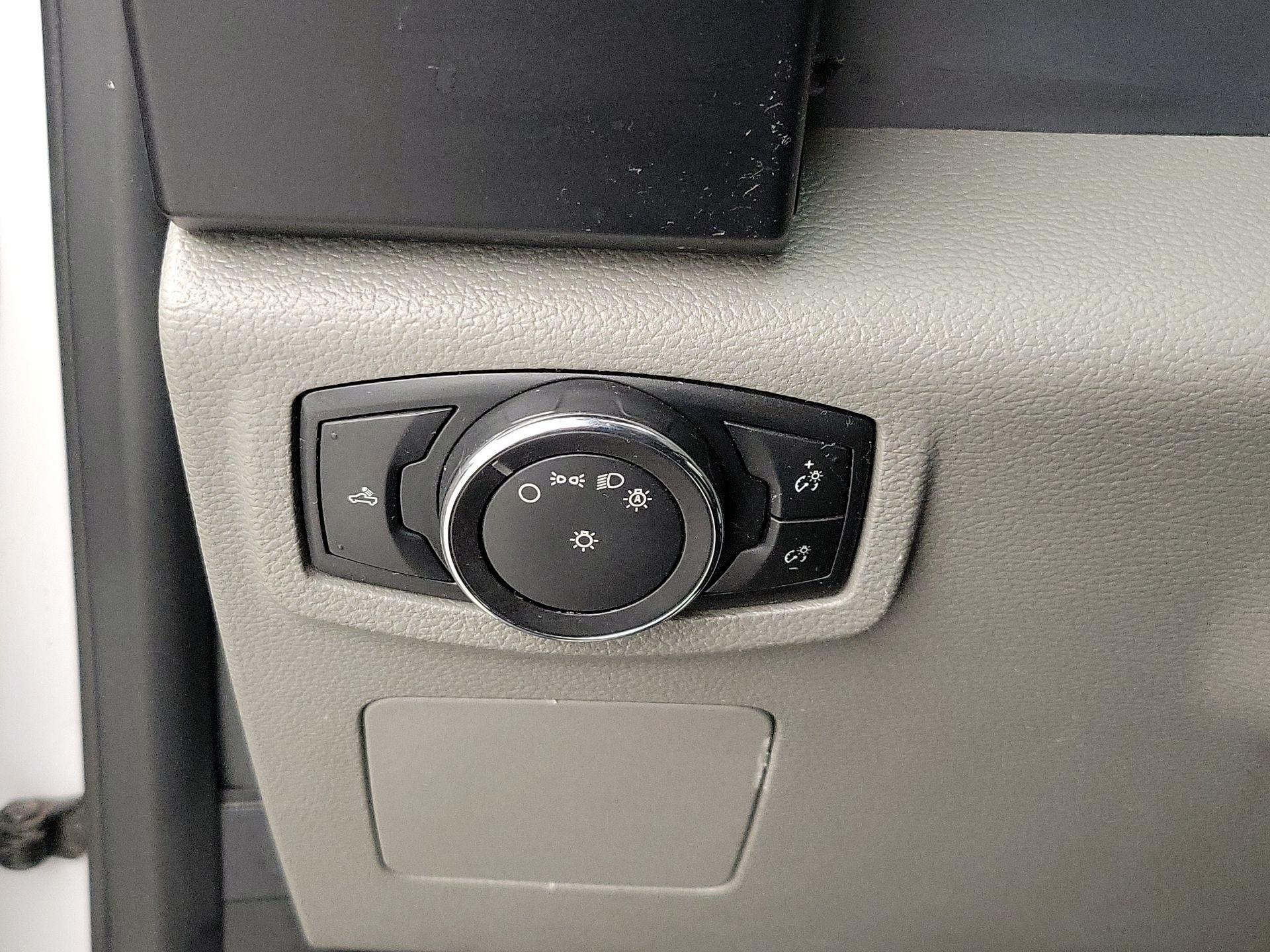 Thumbnail: 2016 Ford F-150 - 13