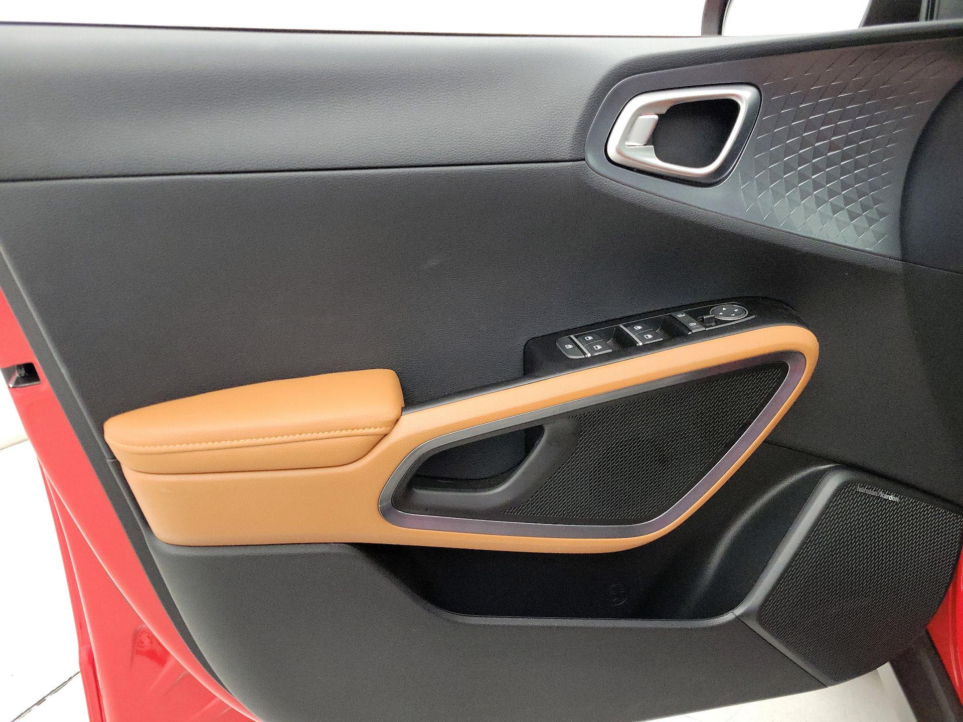 Thumbnail: 2025 Kia Soul - 12