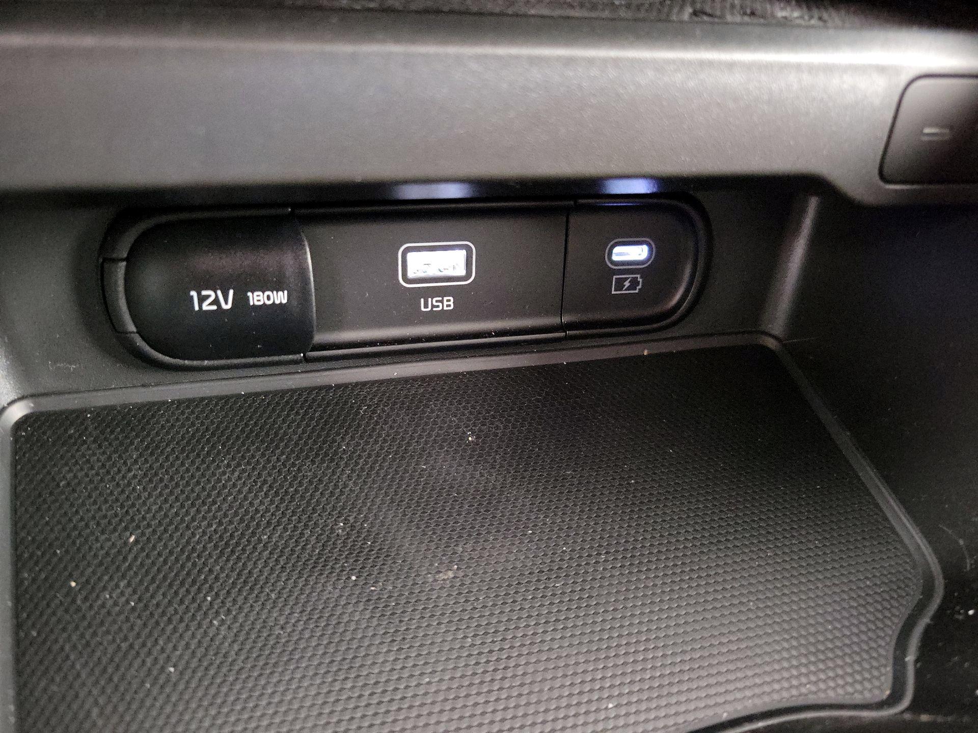 Thumbnail: 2025 Kia Soul - 19