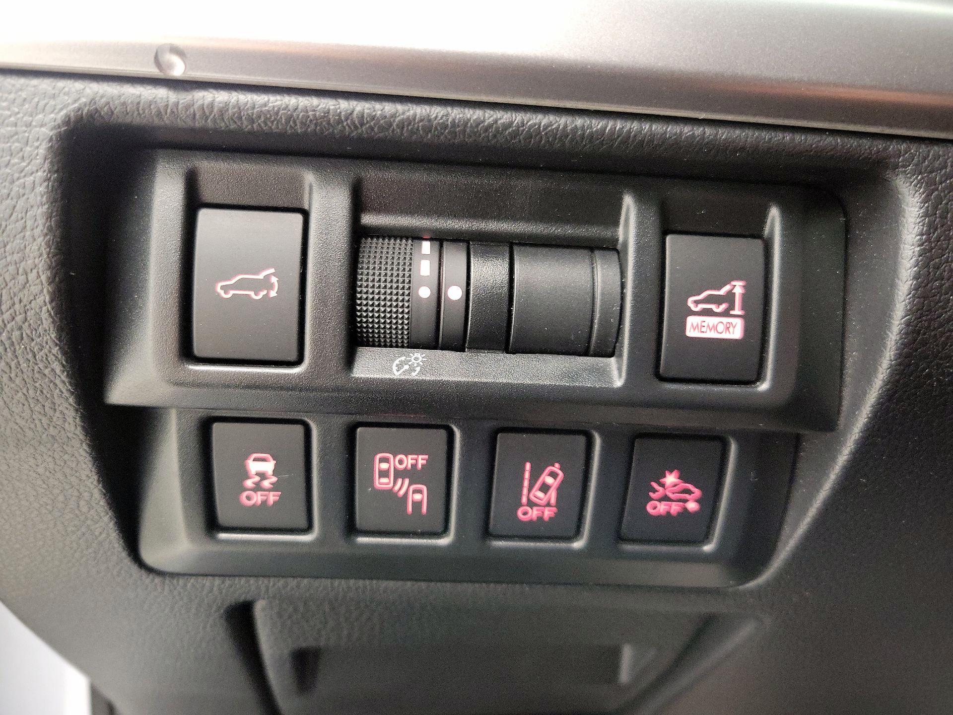 Thumbnail: 2019 Subaru Outback - 13