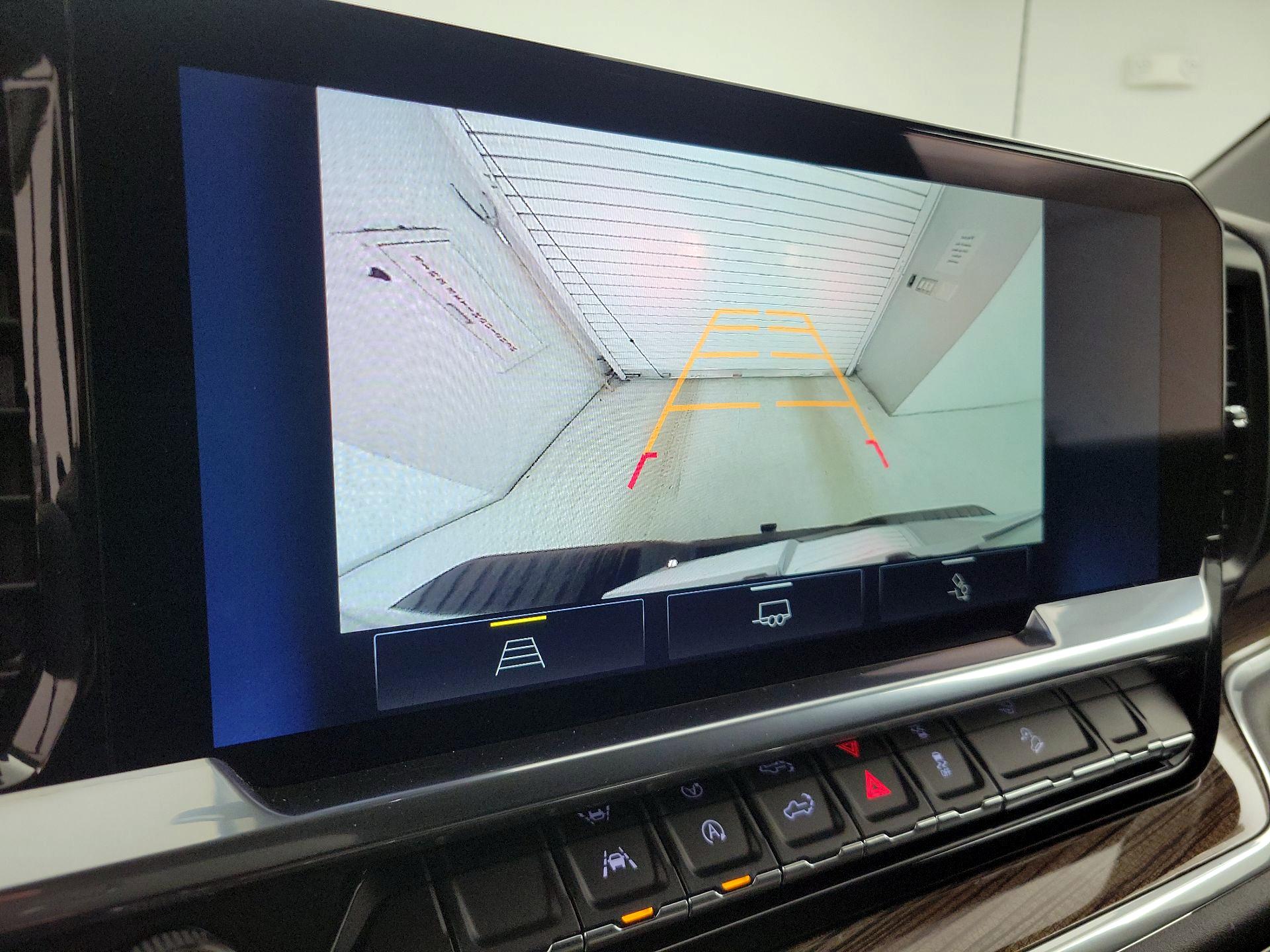 Thumbnail: 2025 Chevrolet Silverado 1500 - 15