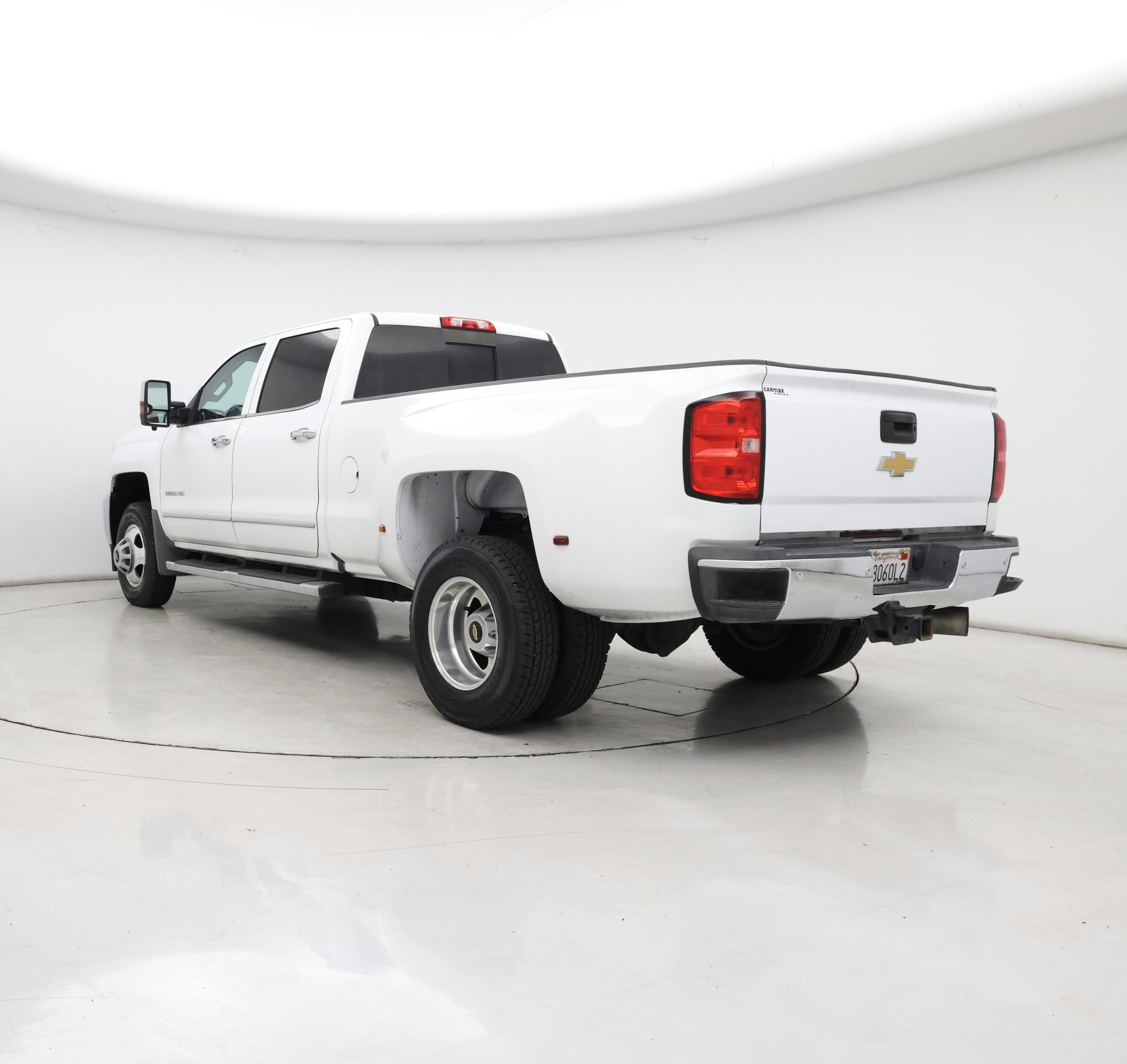 Thumbnail: 2018 Chevrolet Silverado 3500 - 2