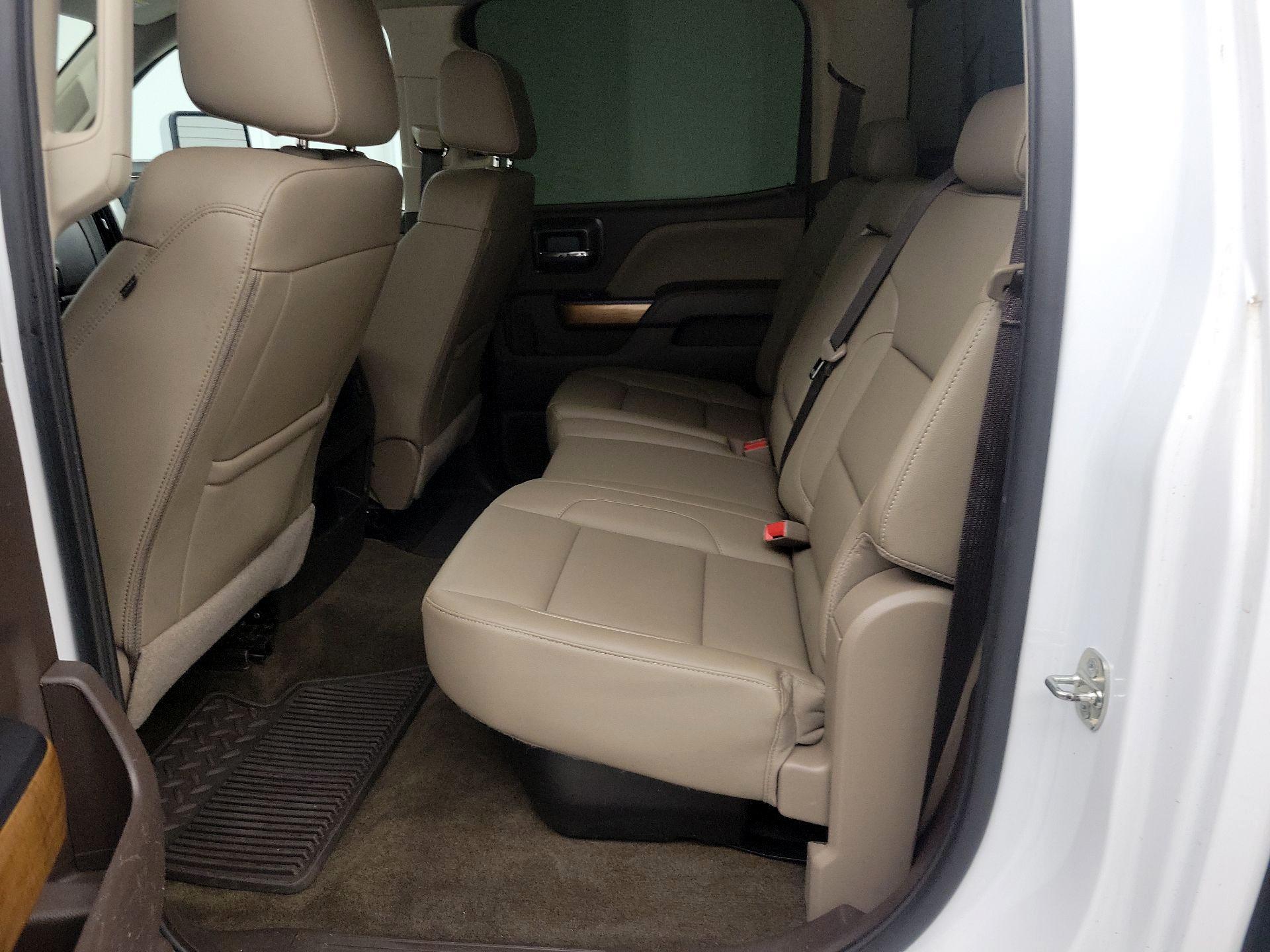 Thumbnail: 2018 Chevrolet Silverado 3500 - 20