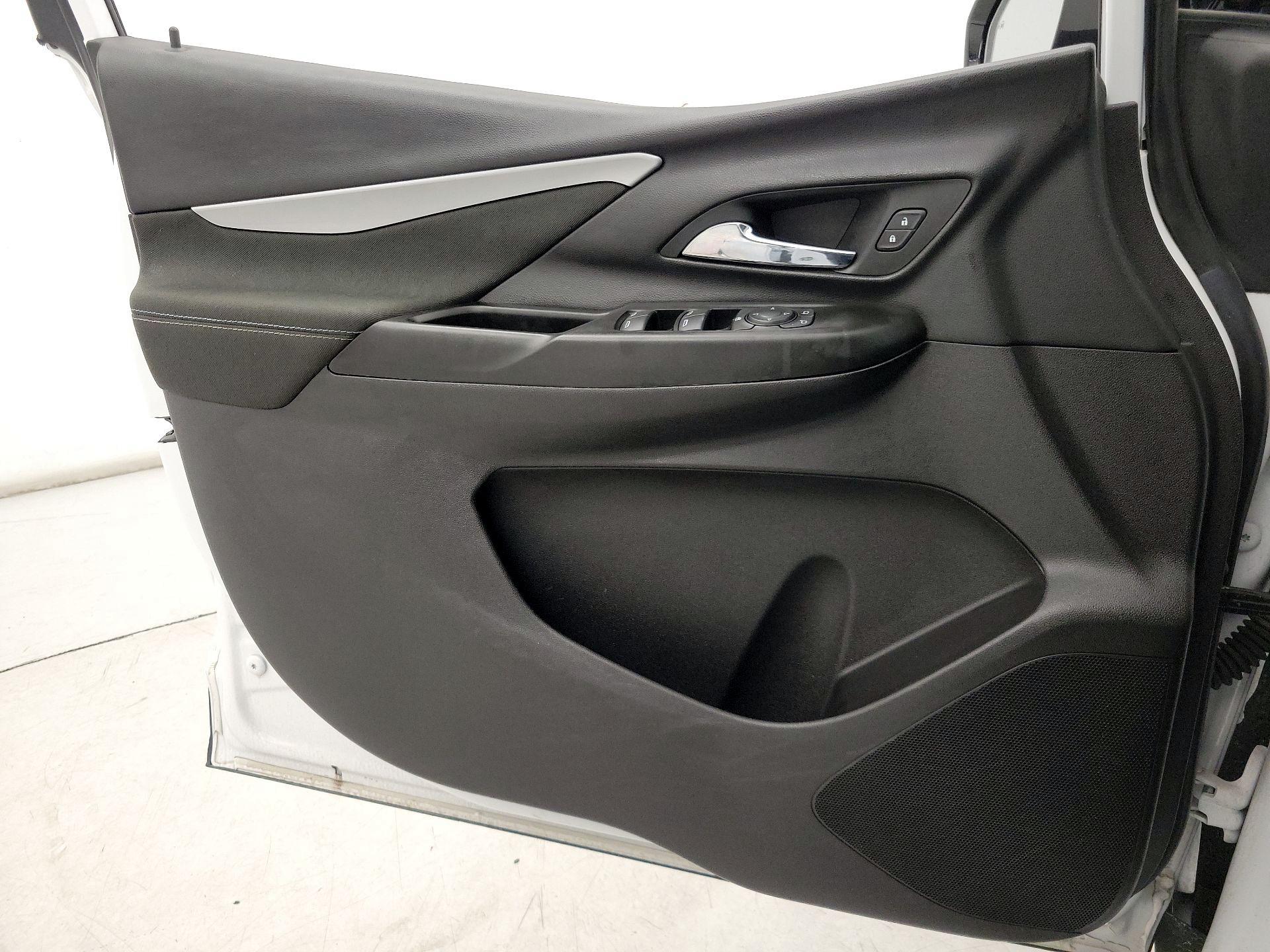 Thumbnail: 2023 Chevrolet Bolt EV - 12