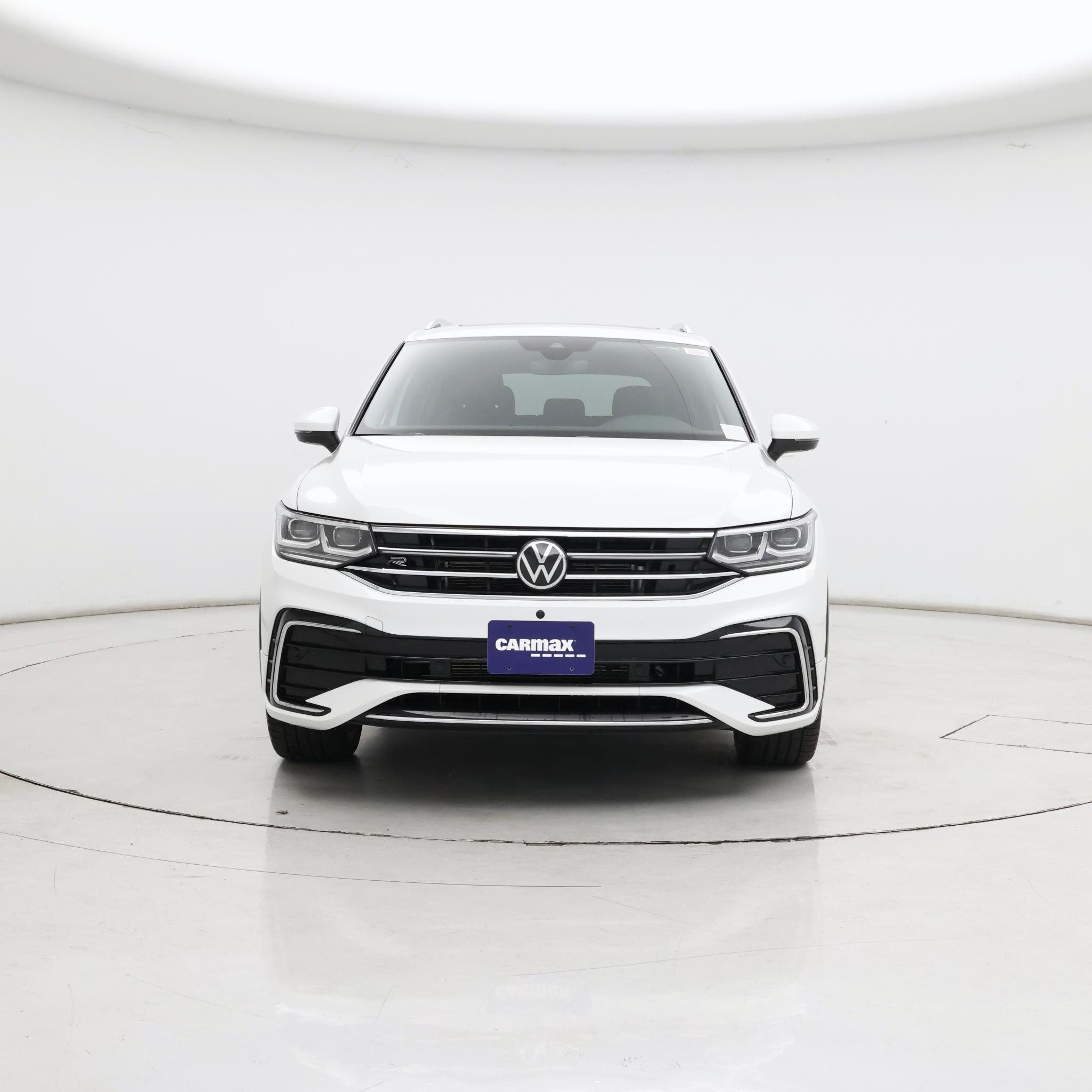 Thumbnail: 2022 Volkswagen Tiguan - 5