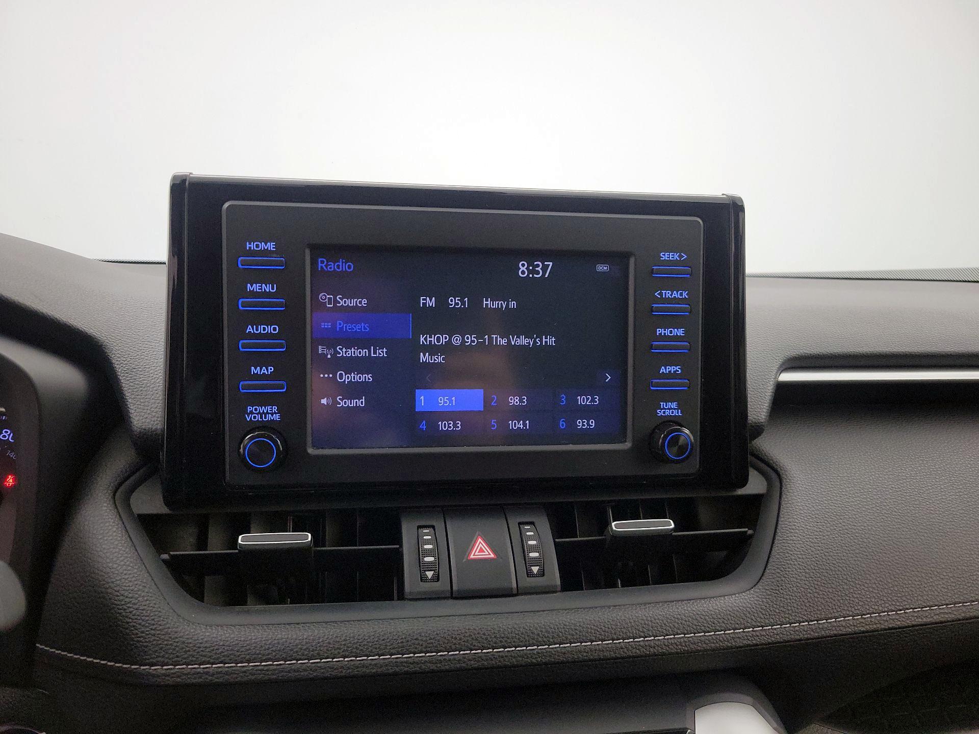 Thumbnail: 2019 Toyota RAV4 - 15