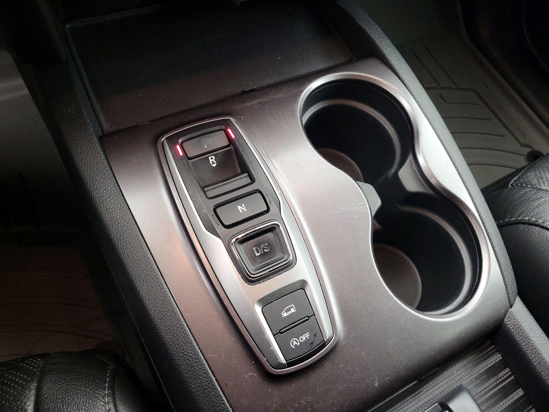 Thumbnail: 2019 Honda Passport - 17