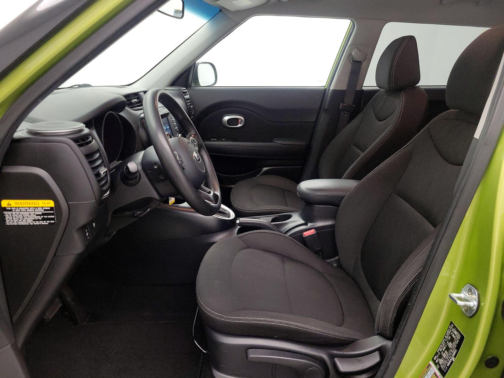 Thumbnail: 2018 Kia Soul - 11