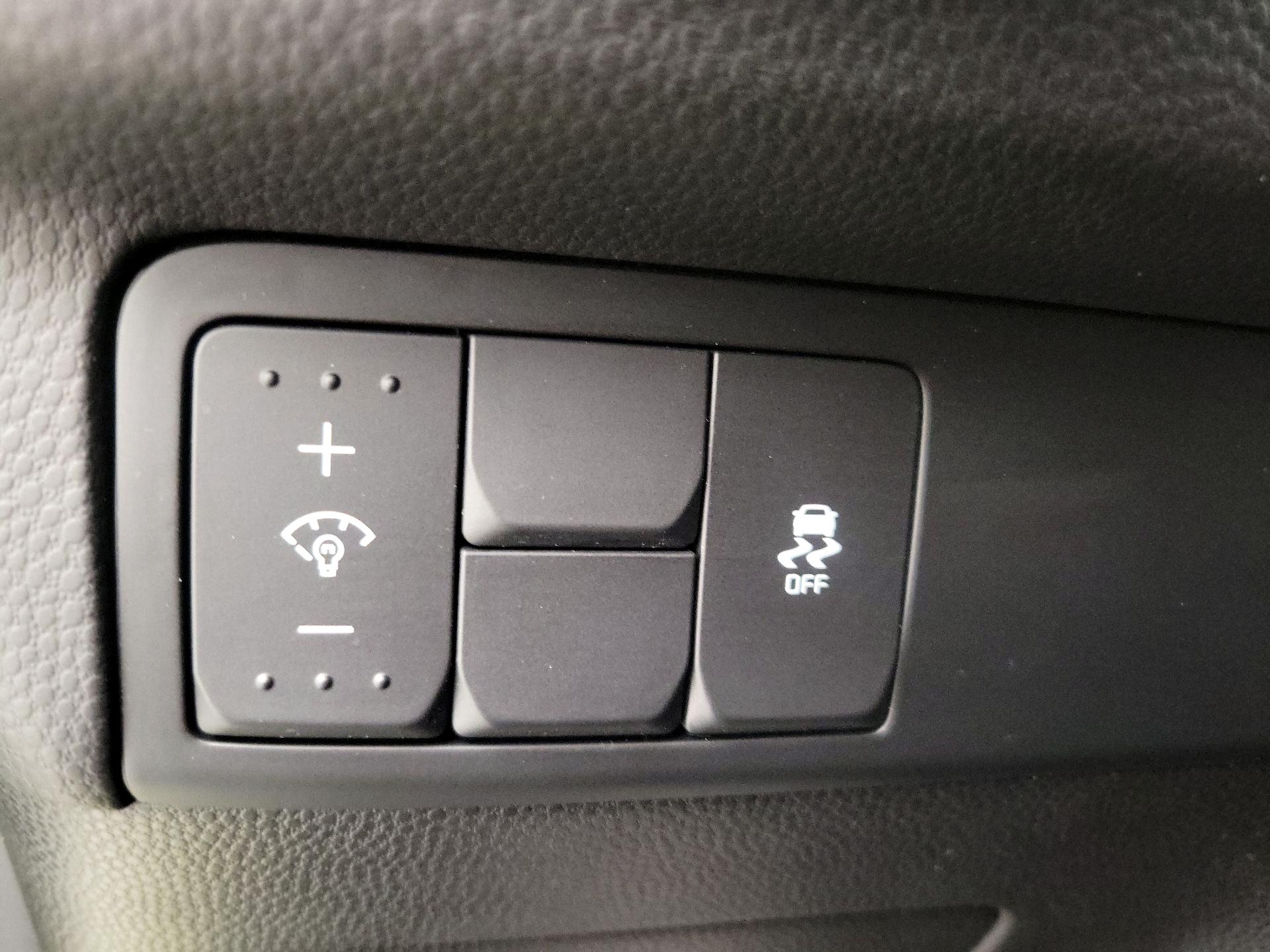 Thumbnail: 2018 Kia Soul - 13