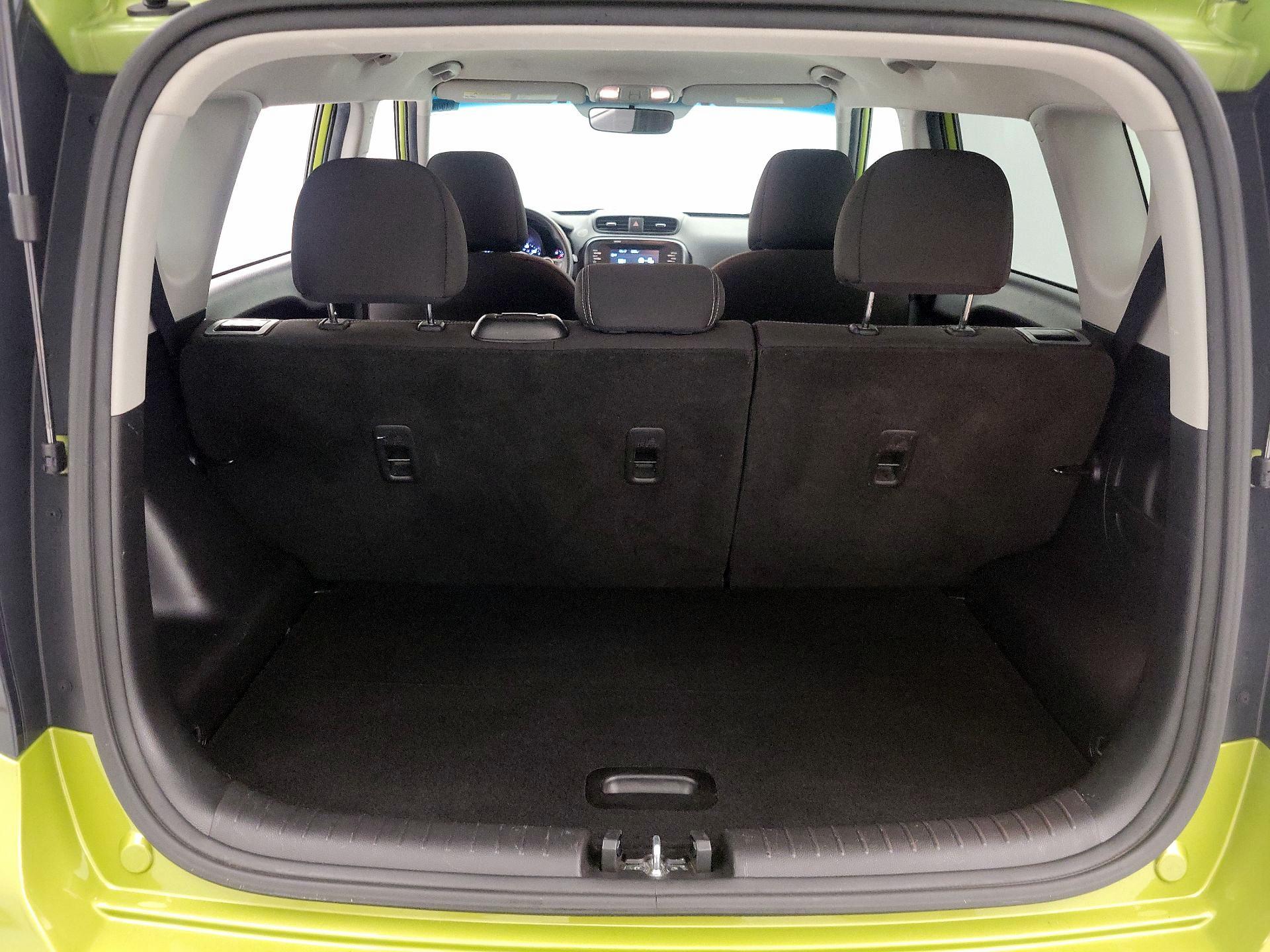 Thumbnail: 2018 Kia Soul - 20