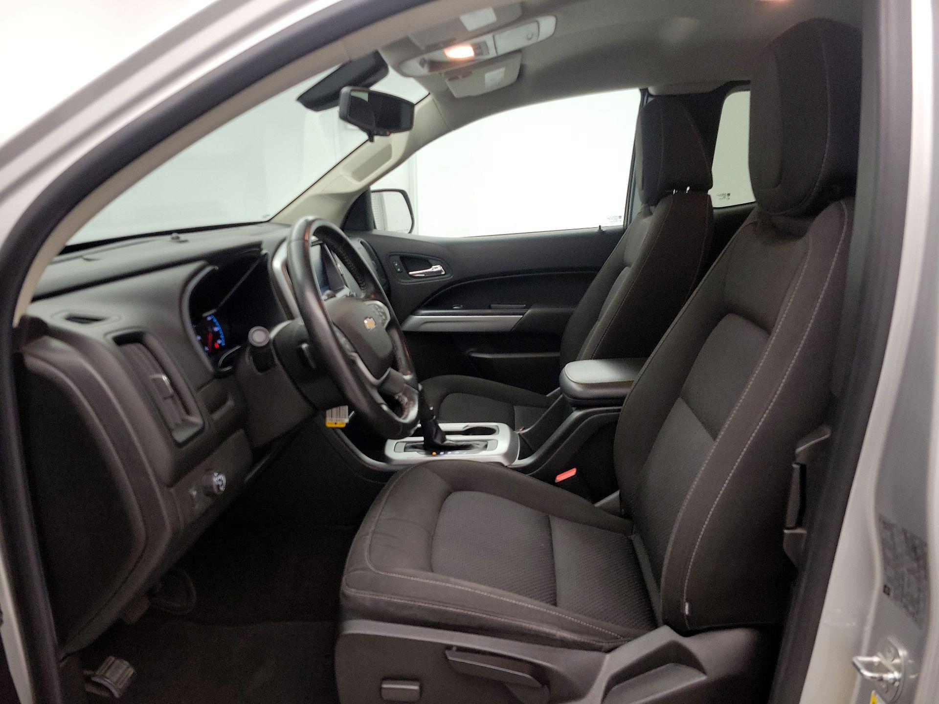 Thumbnail: 2017 Chevrolet Colorado - 11