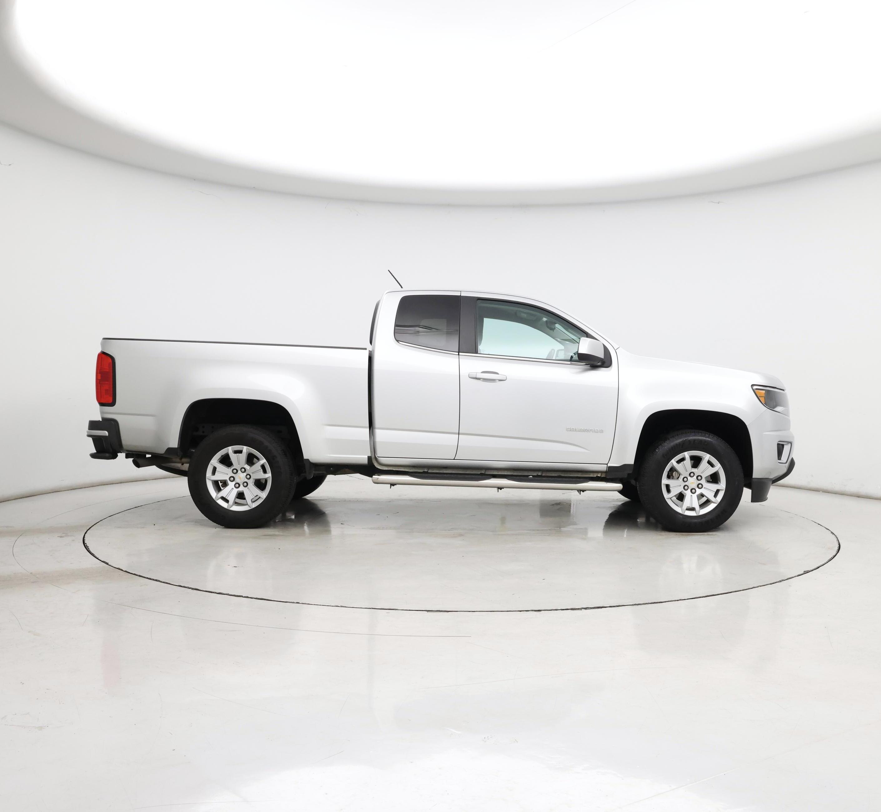 Thumbnail: 2017 Chevrolet Colorado - 7