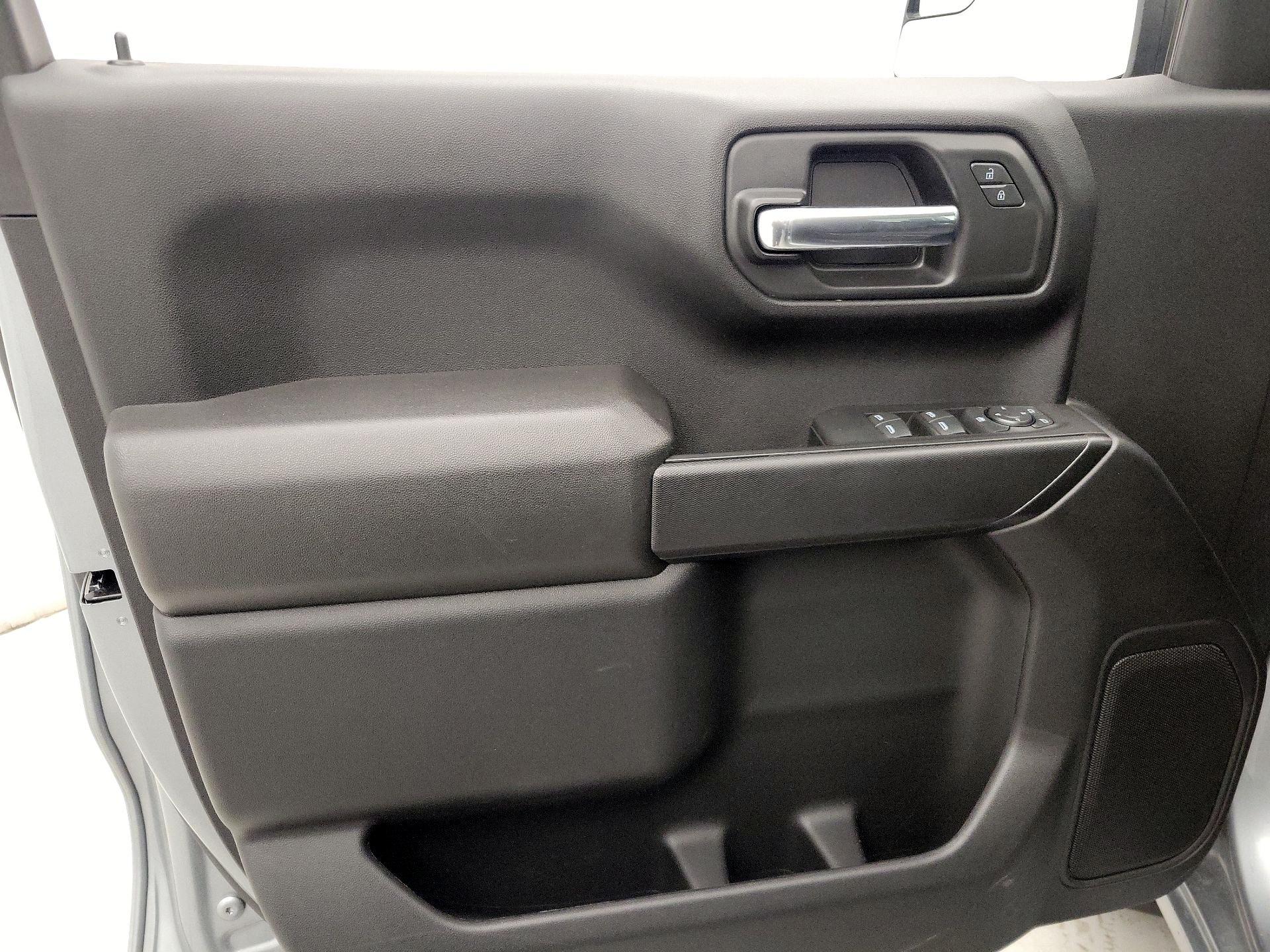 Thumbnail: 2025 Chevrolet Silverado 1500 - 12