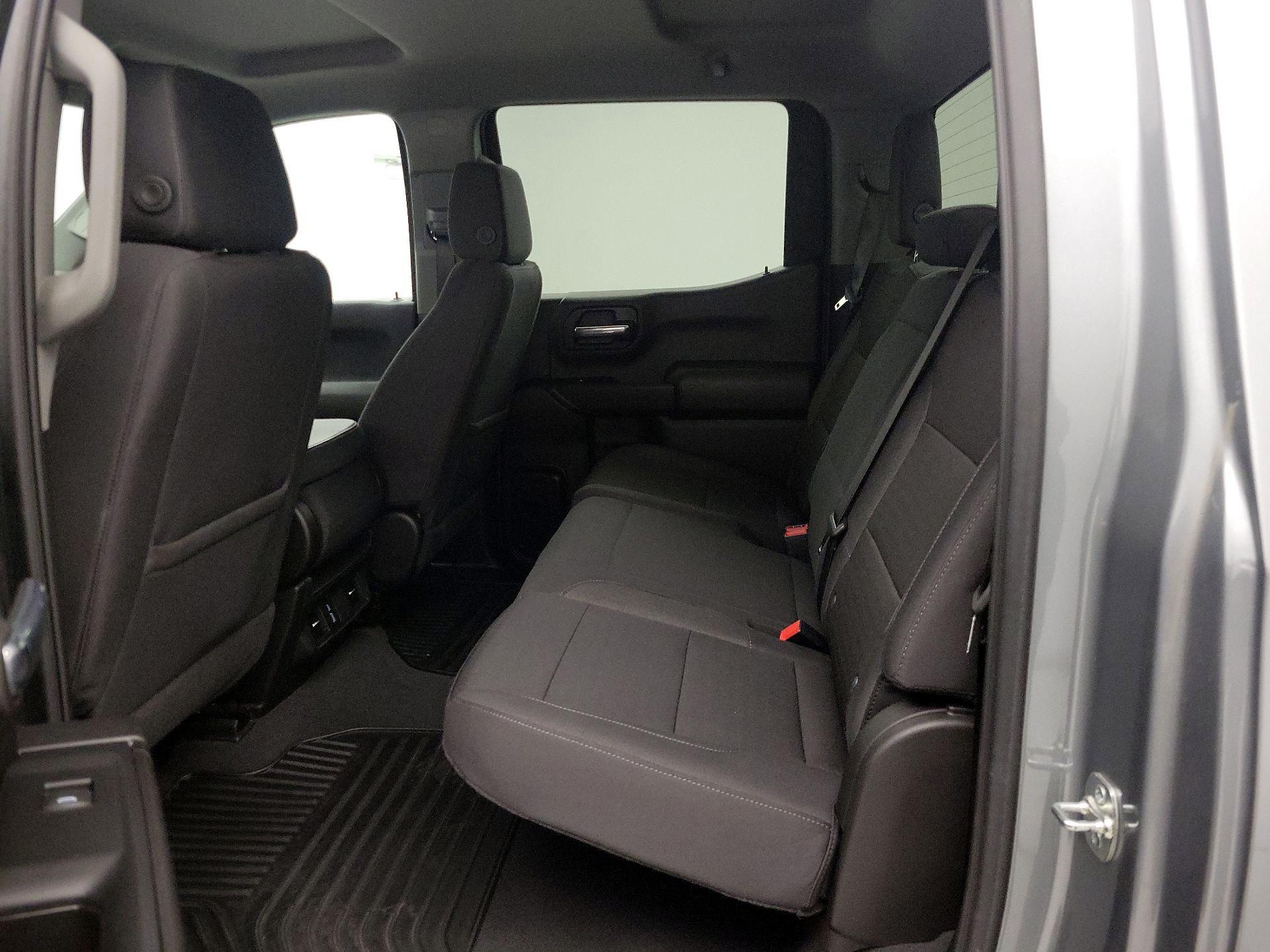 Thumbnail: 2025 Chevrolet Silverado 1500 - 19