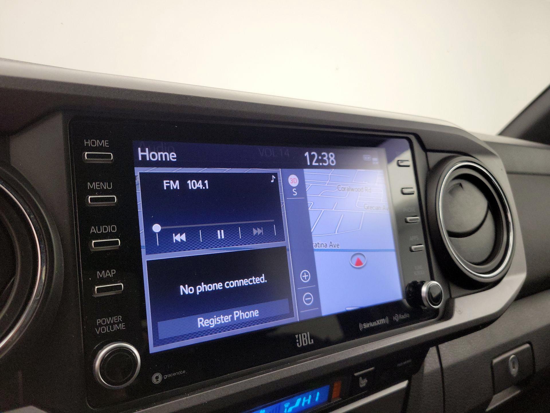 Thumbnail: 2021 Toyota Tacoma - 16