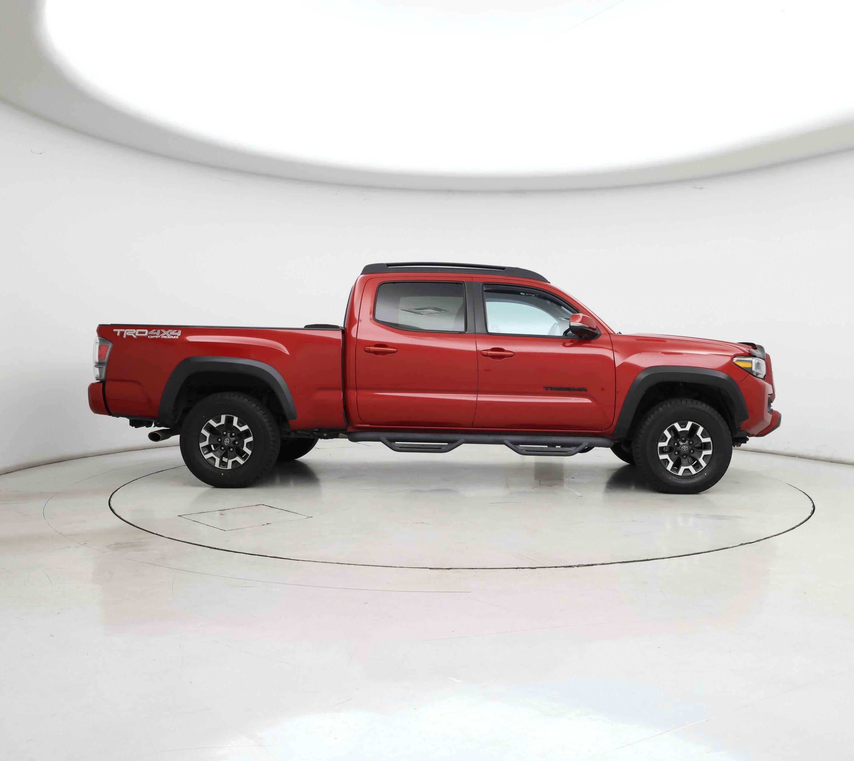 Thumbnail: 2021 Toyota Tacoma - 7