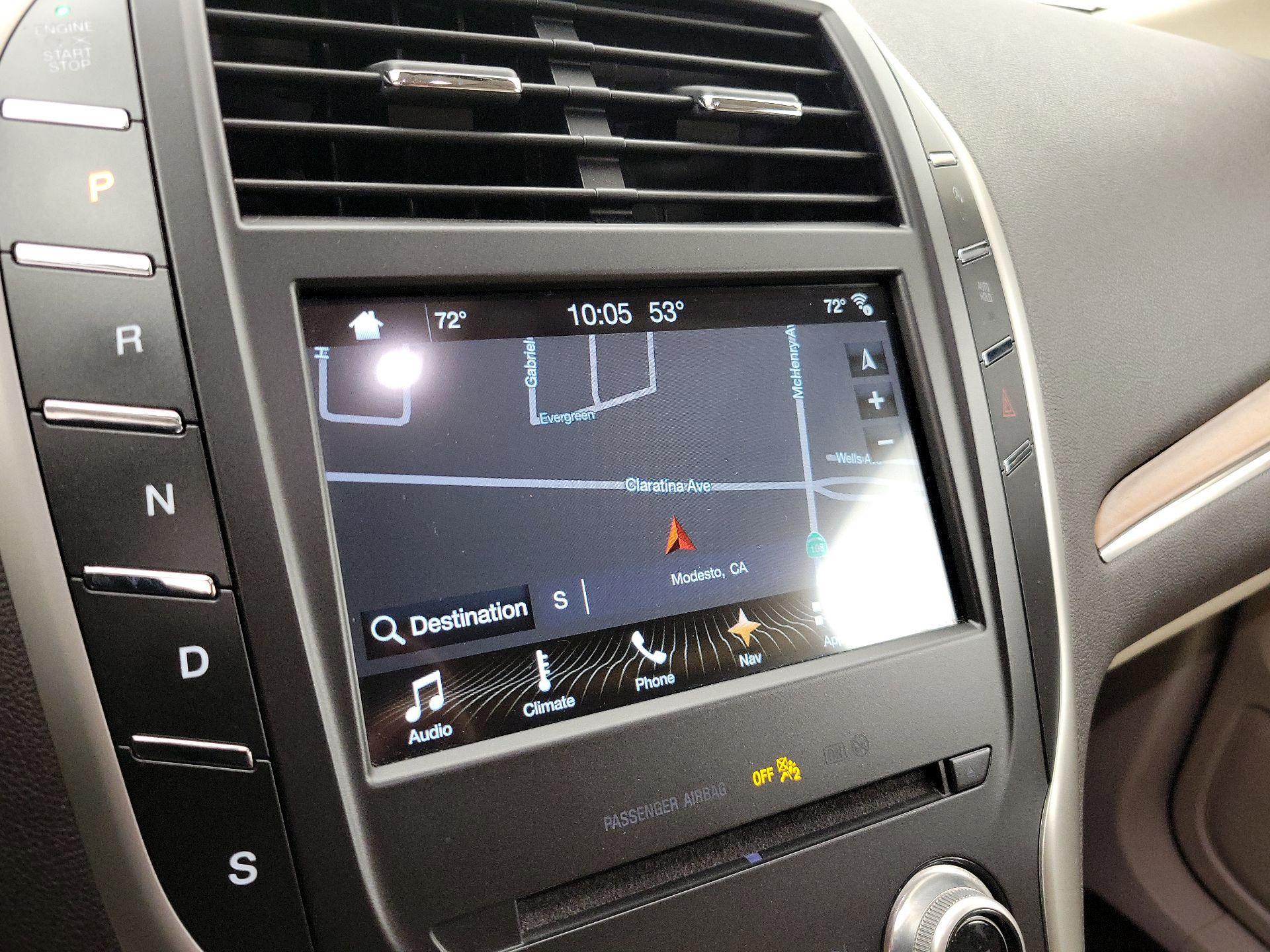 Thumbnail: 2017 Lincoln MKC - 14