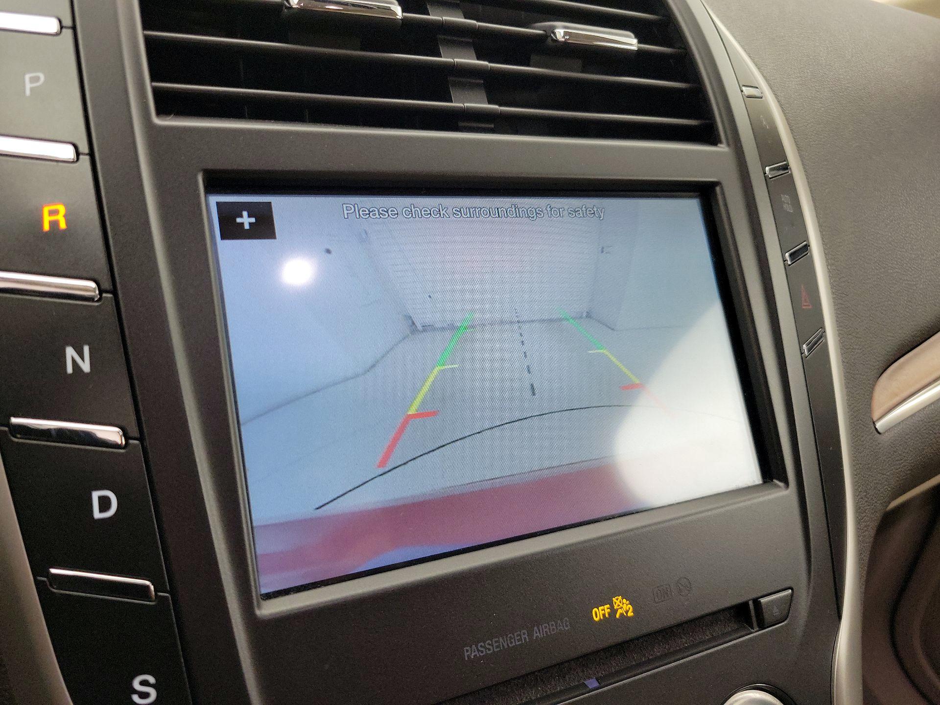 Thumbnail: 2017 Lincoln MKC - 15